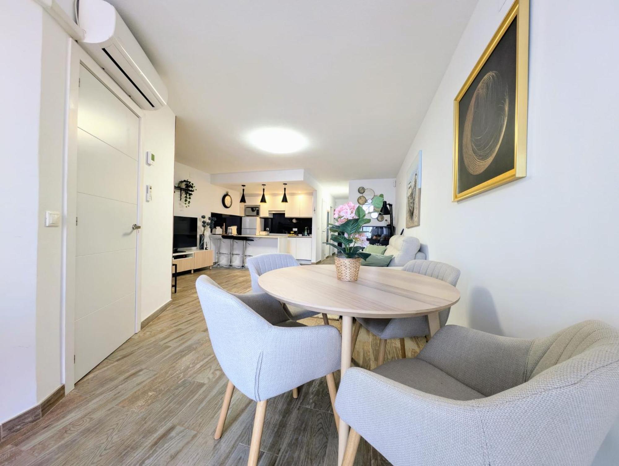- Sol Espanol Apartment *