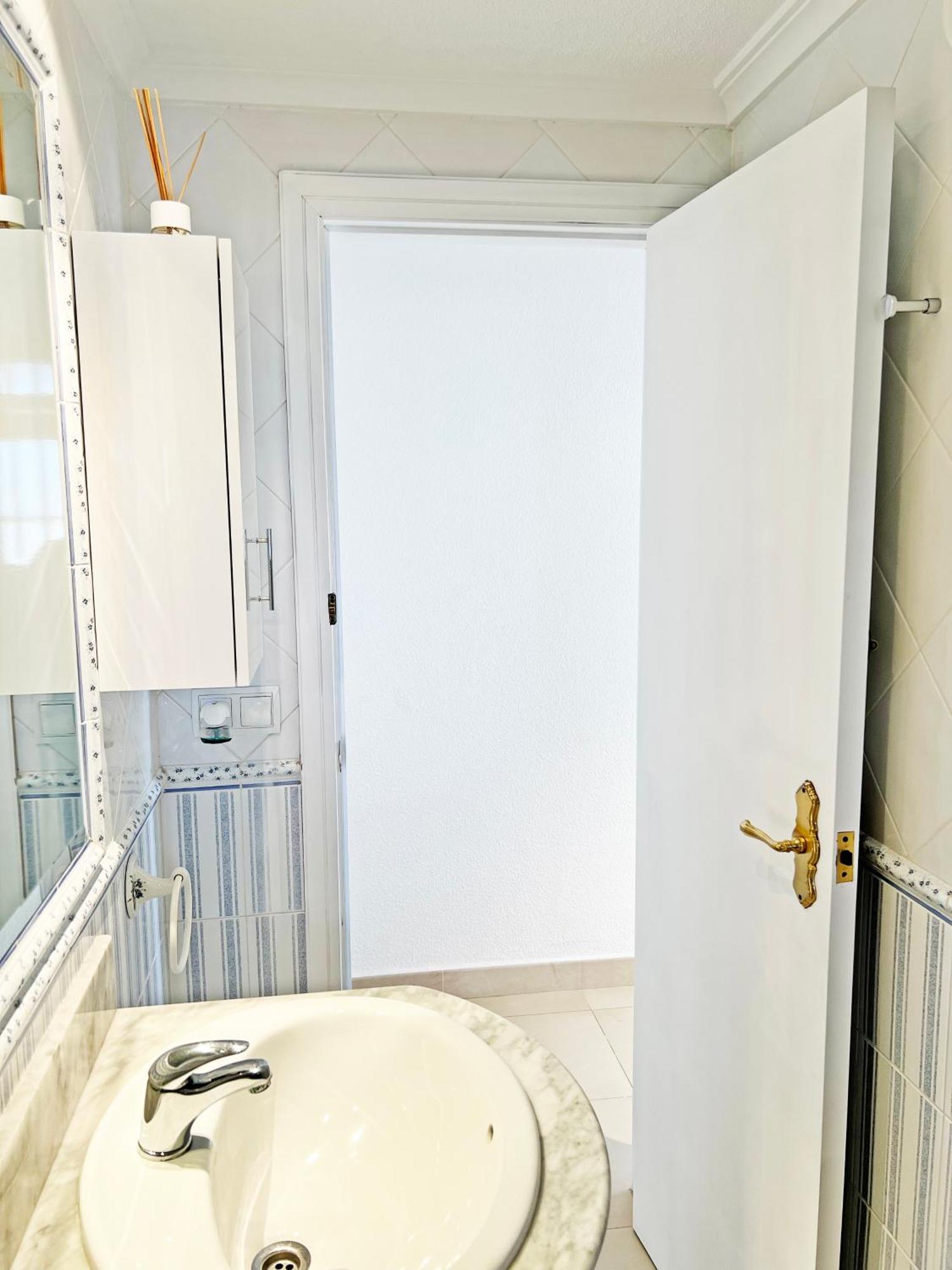 Oasis Frente Al Mar. Parking Gratis Apartamento El Campello