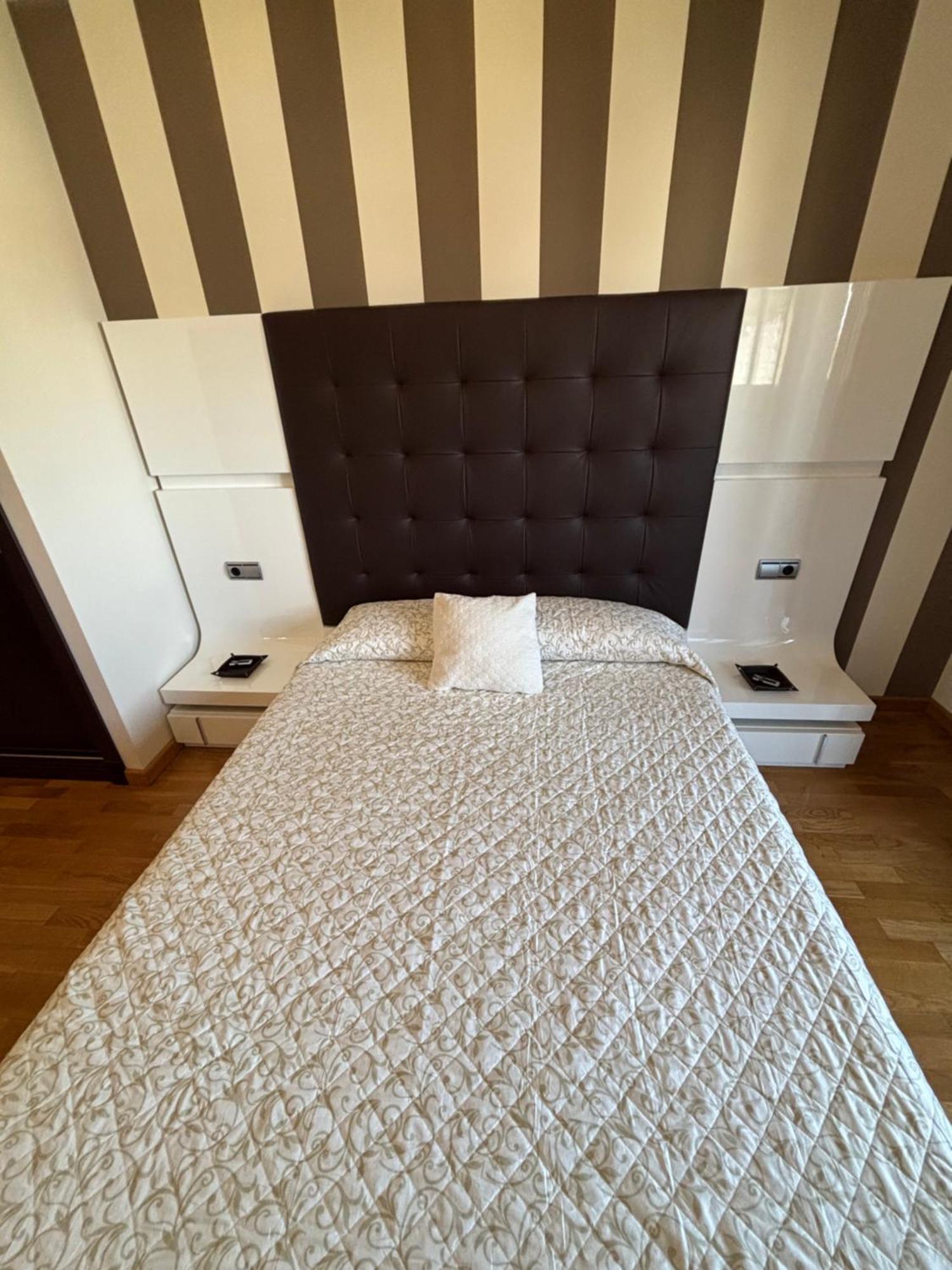 Refuxio Xacobeo - Centrico En Apartamento Sarria