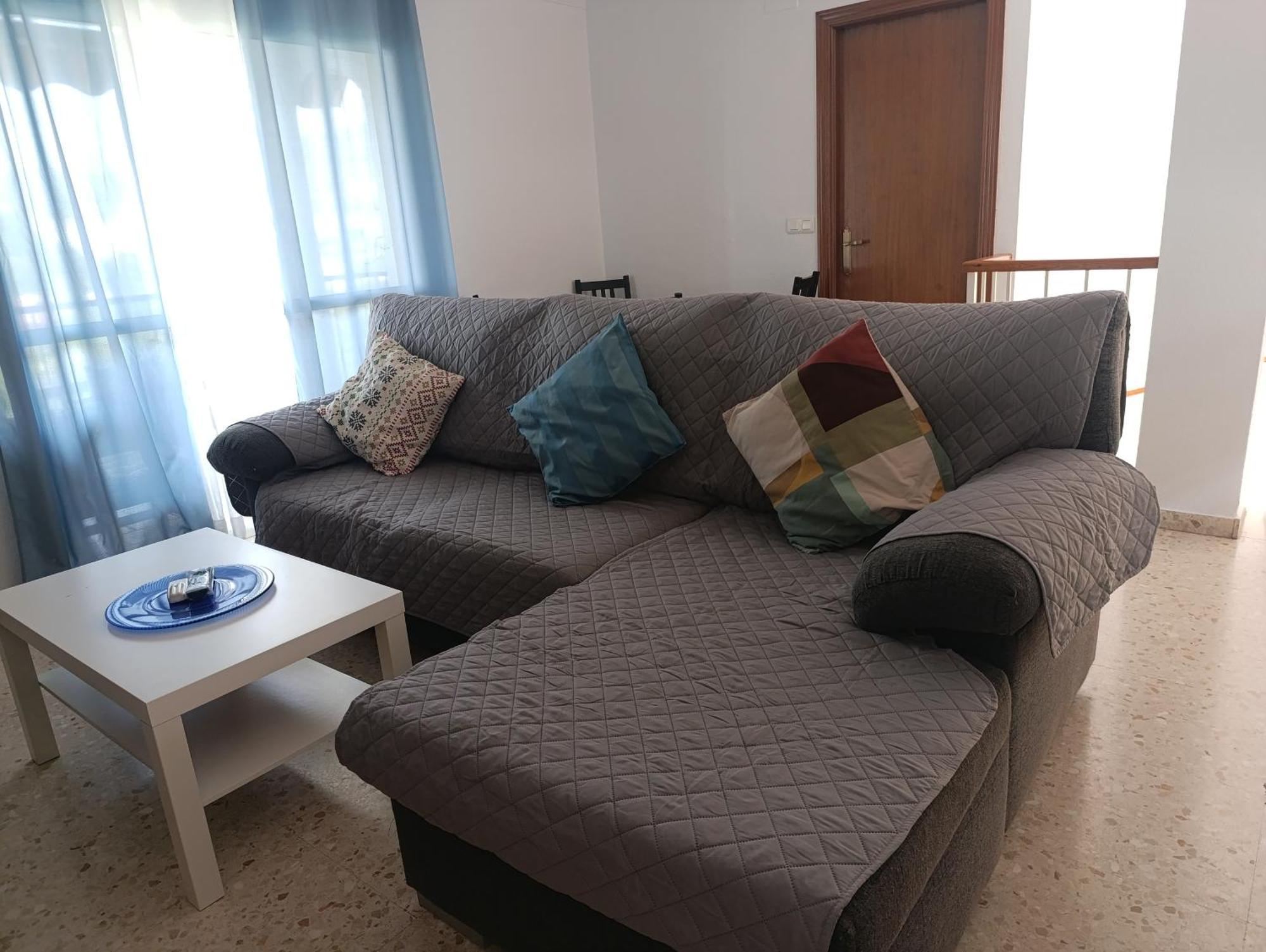 Duplex Adosado En *