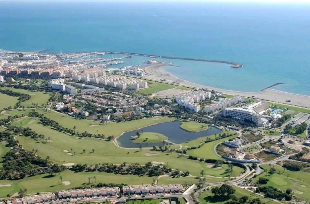 Lovley 2 Bed With A Sea View ! Apartamento Almerimar