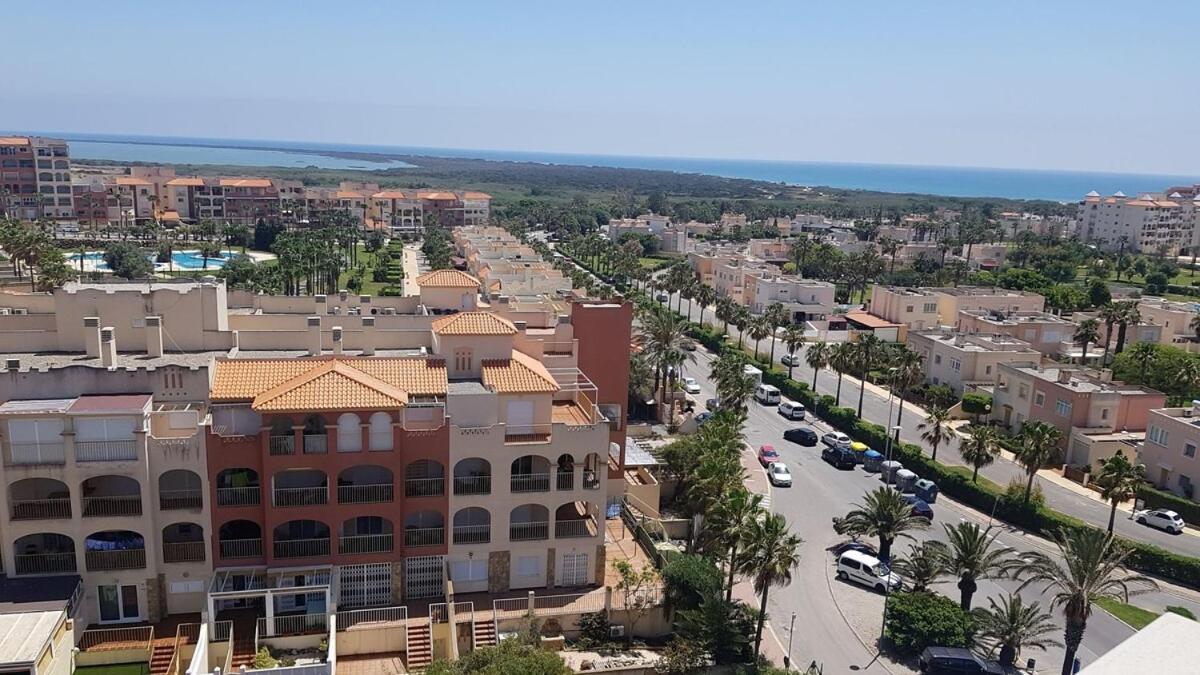 Lovley 2 Bed With A Sea View ! Apartamento *