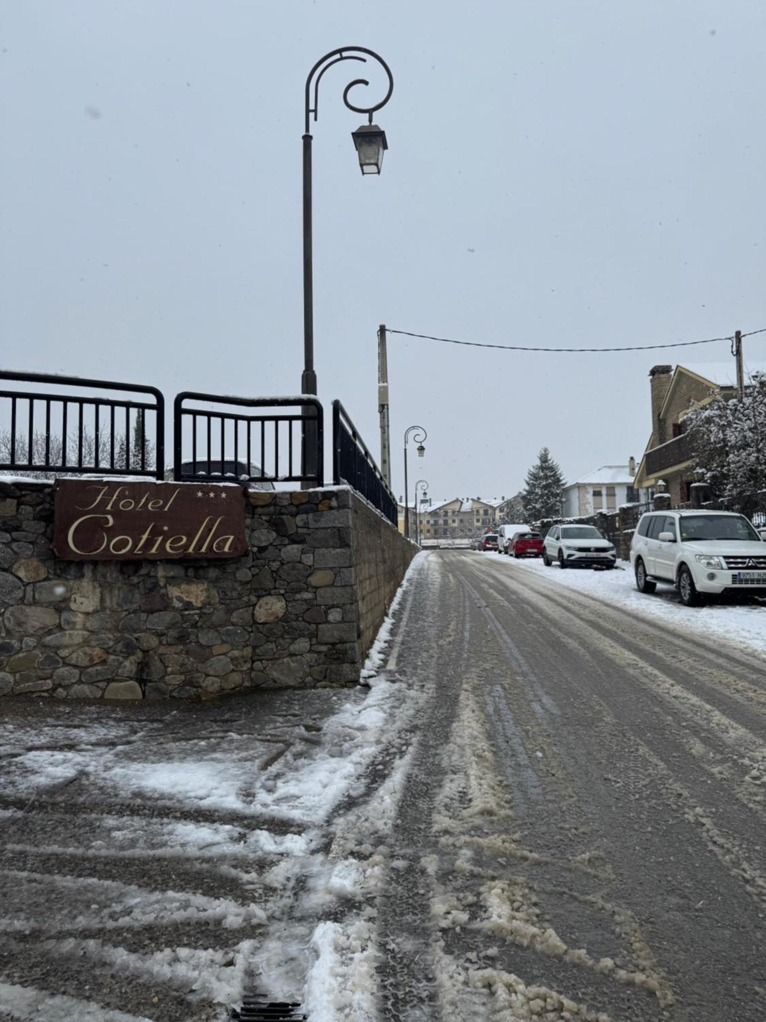 Cotiella Hotel Campo (Huesca)