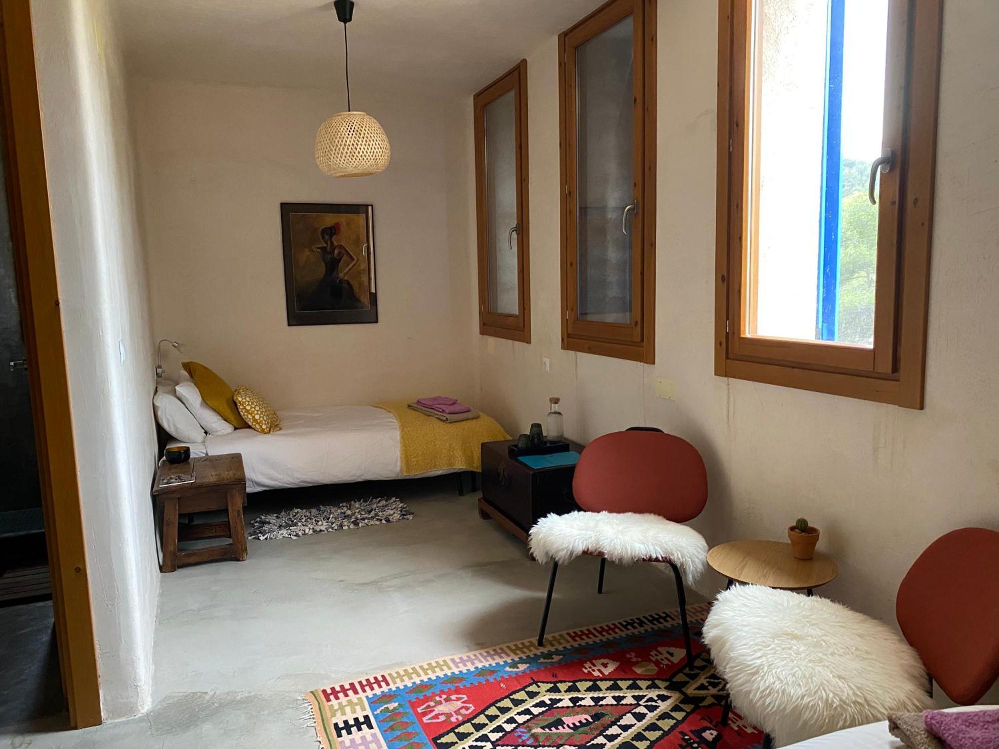 Granja Masia Katmandu Casa rural *