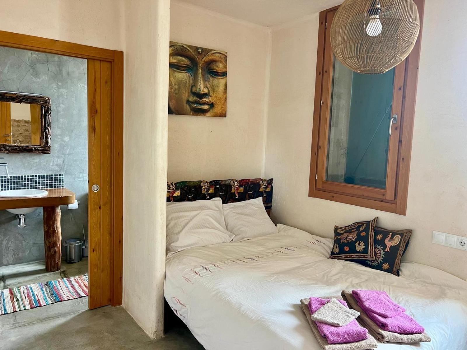 Casa rural Granja Masia Katmandu *