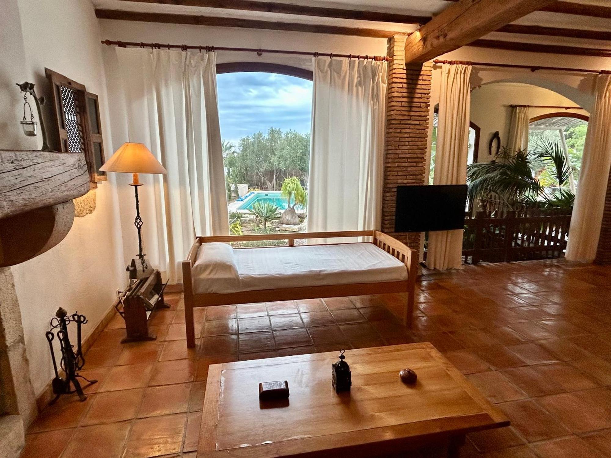 La Washingtonia Apartment