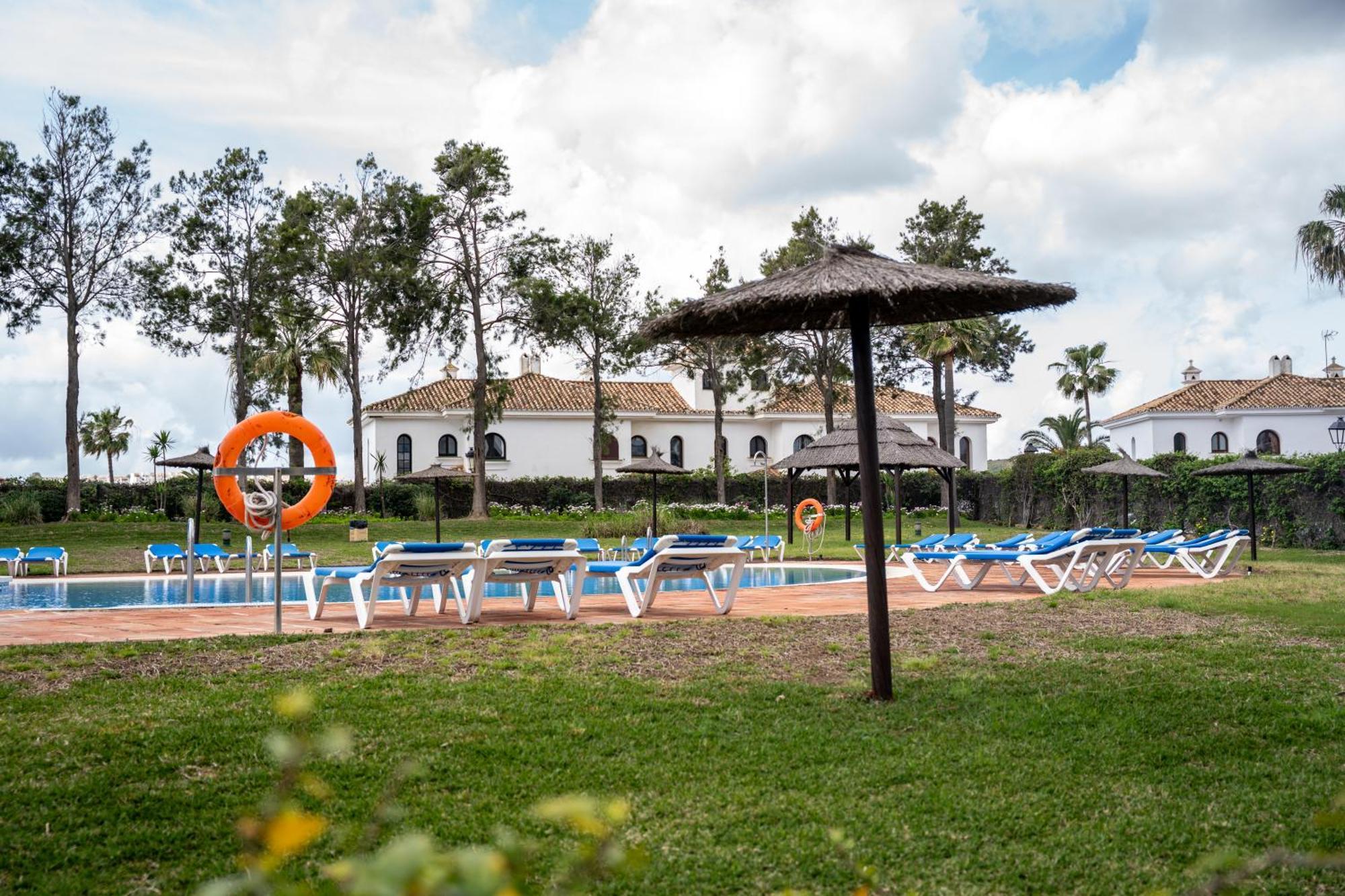 Sea View With Great Terrace And 4 Pools - Duquesa 308 *