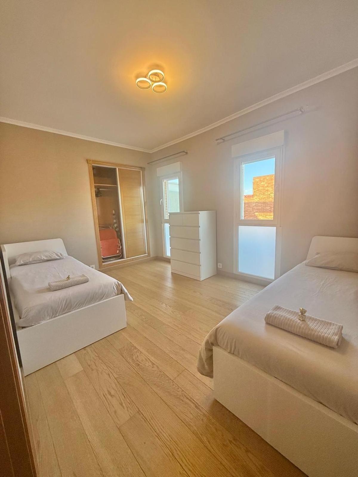 Apartment Modern Flat Close To