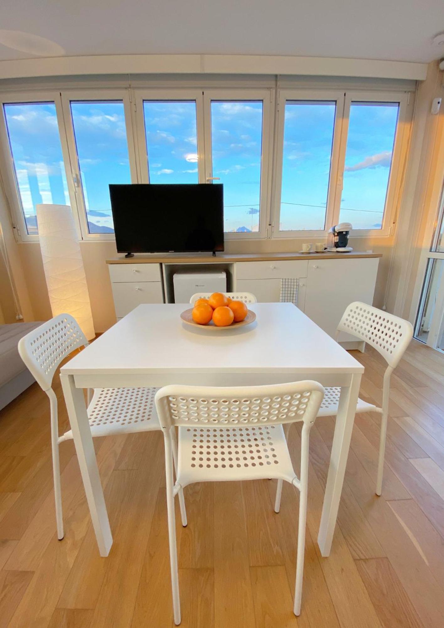 Modern Flat Close To * El Campello
