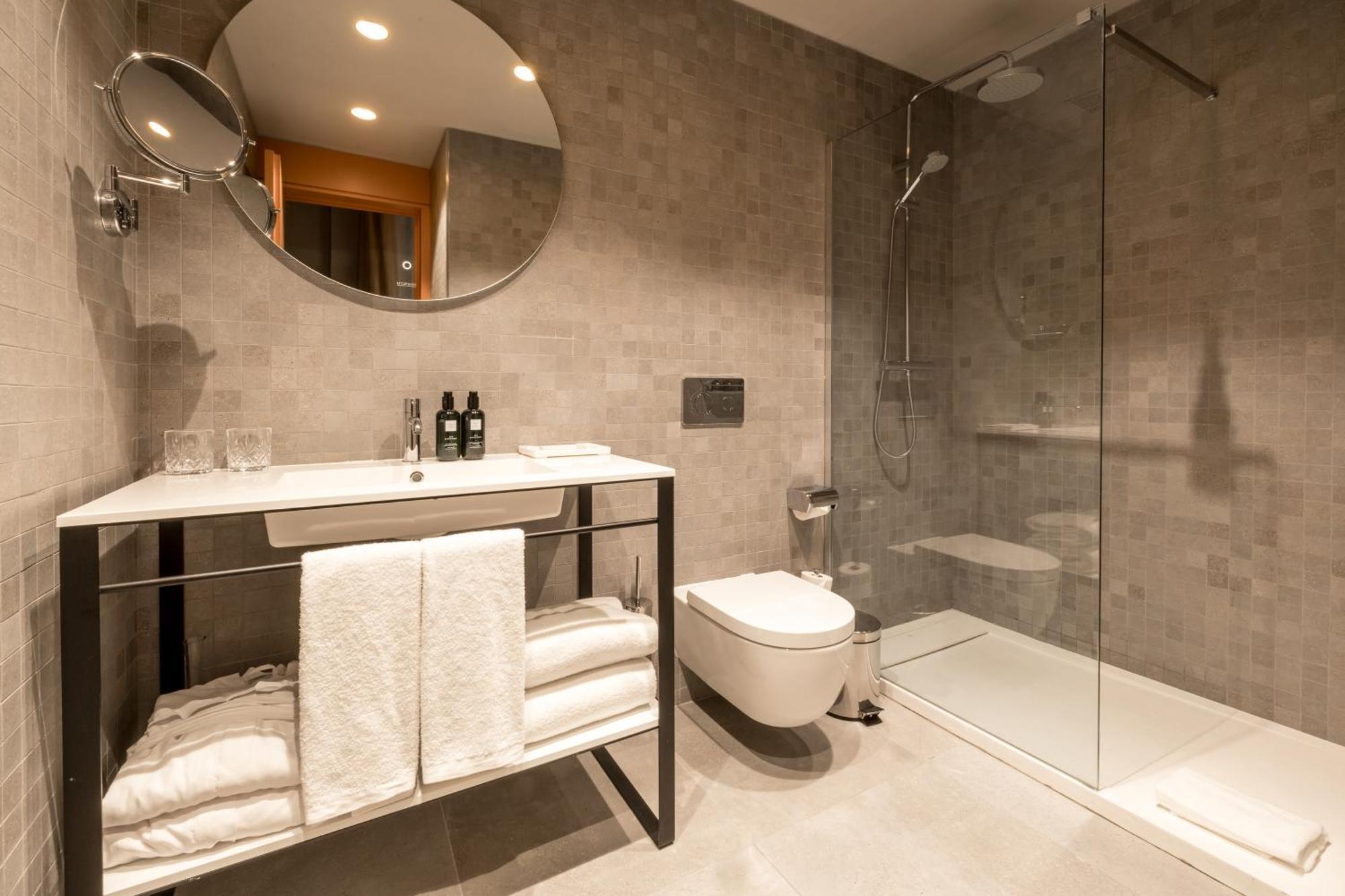 Mercer Residences Apartahotel Sevilla