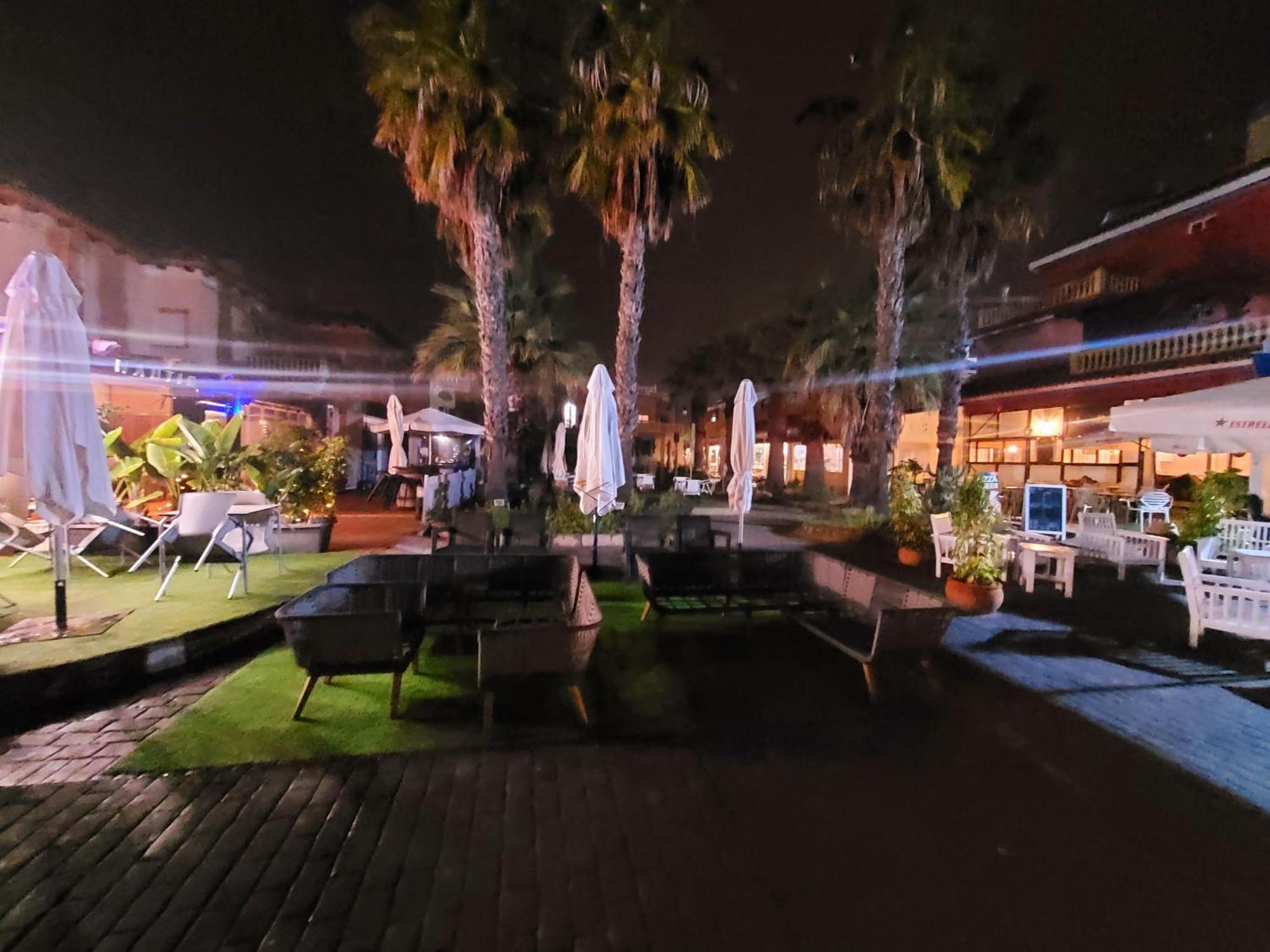 Moonlight Lady, Our Secret On The Med! Hotel en barco