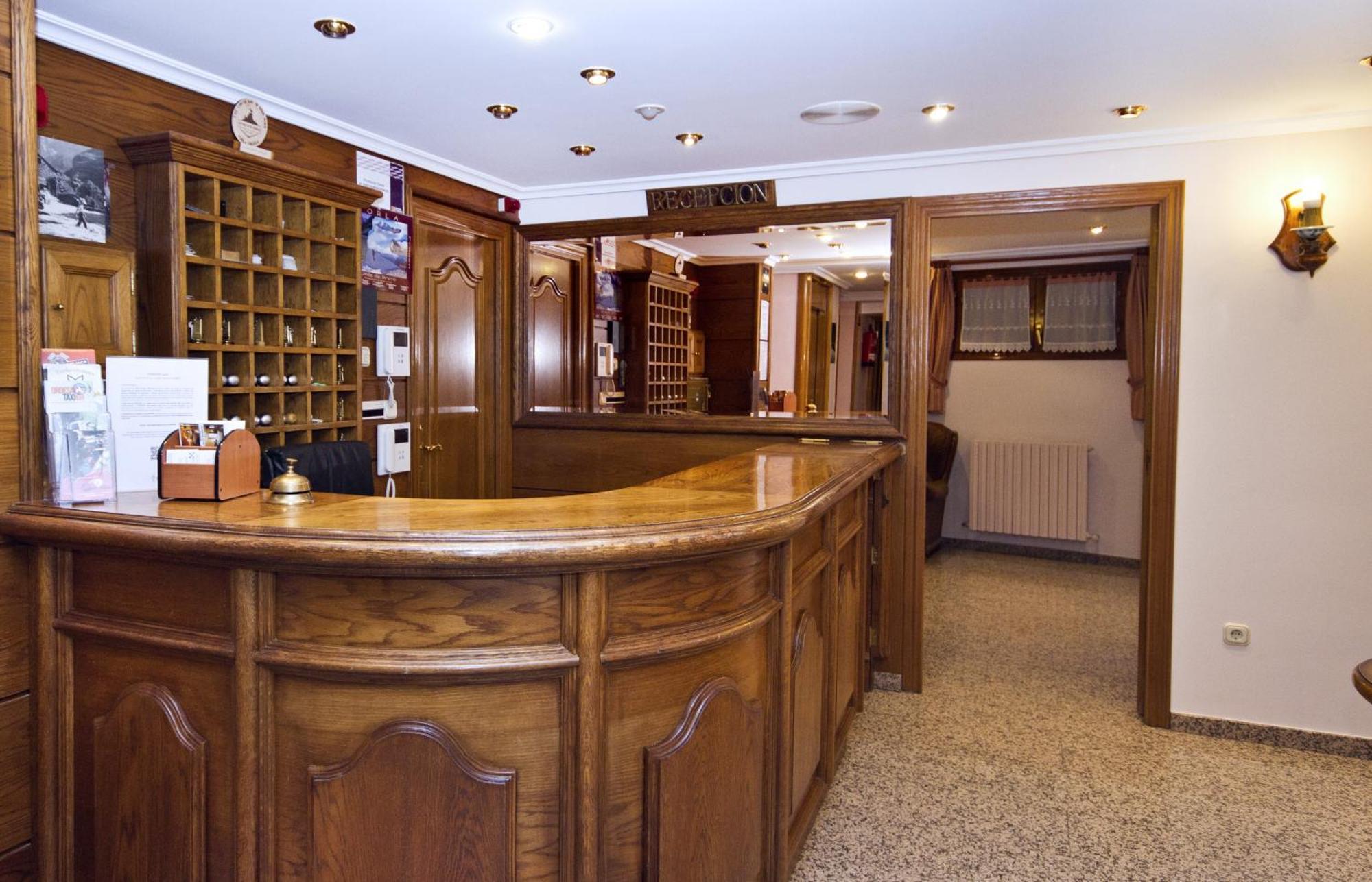 Ballarin Hotel