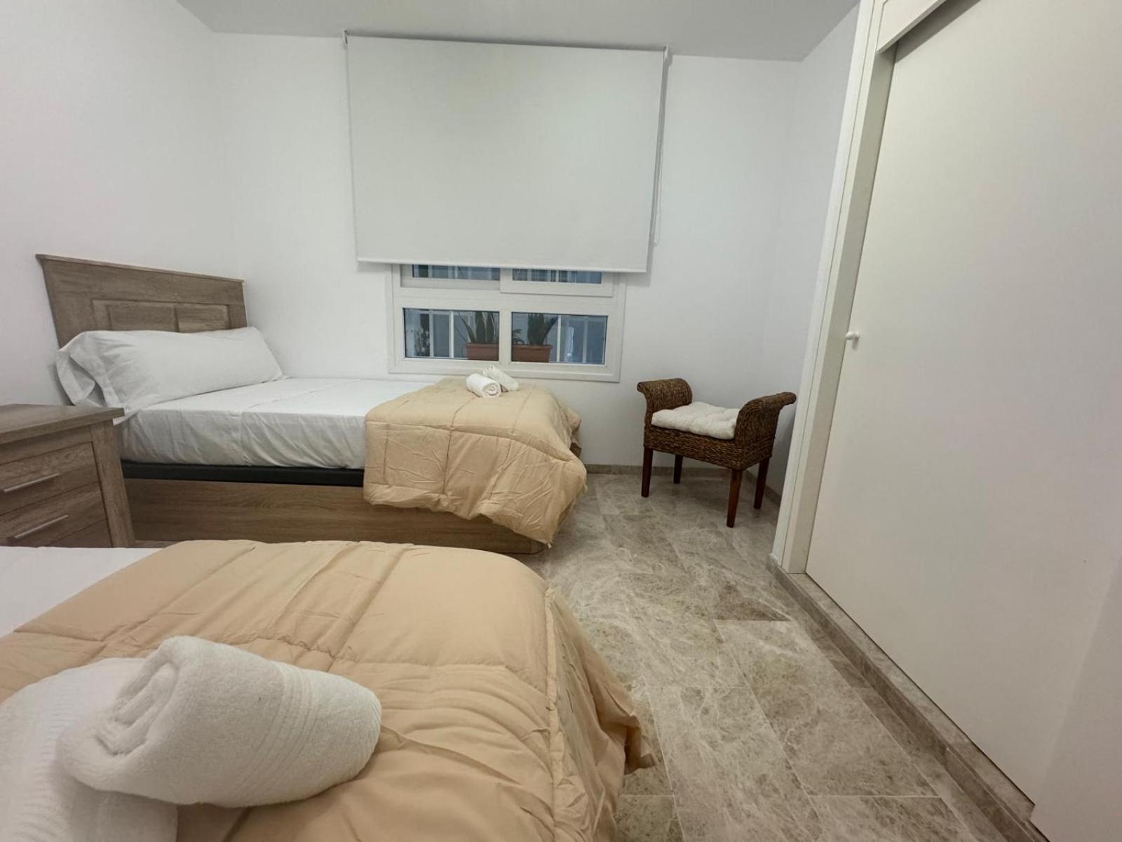 Cuzy Sunset Apartamento *