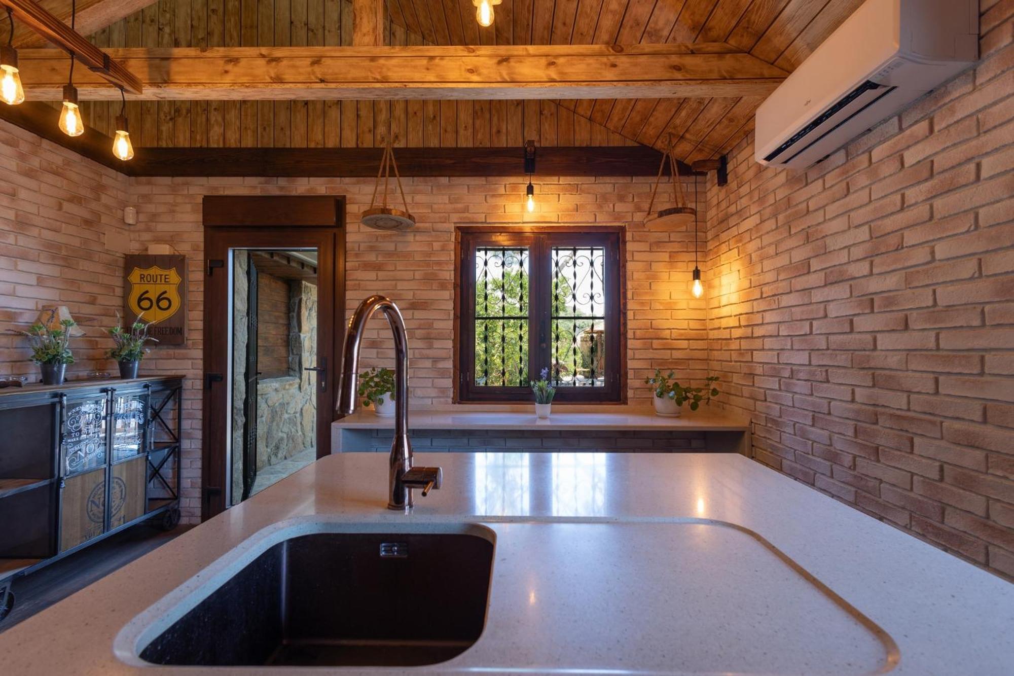 Villa Oasis Madrid *