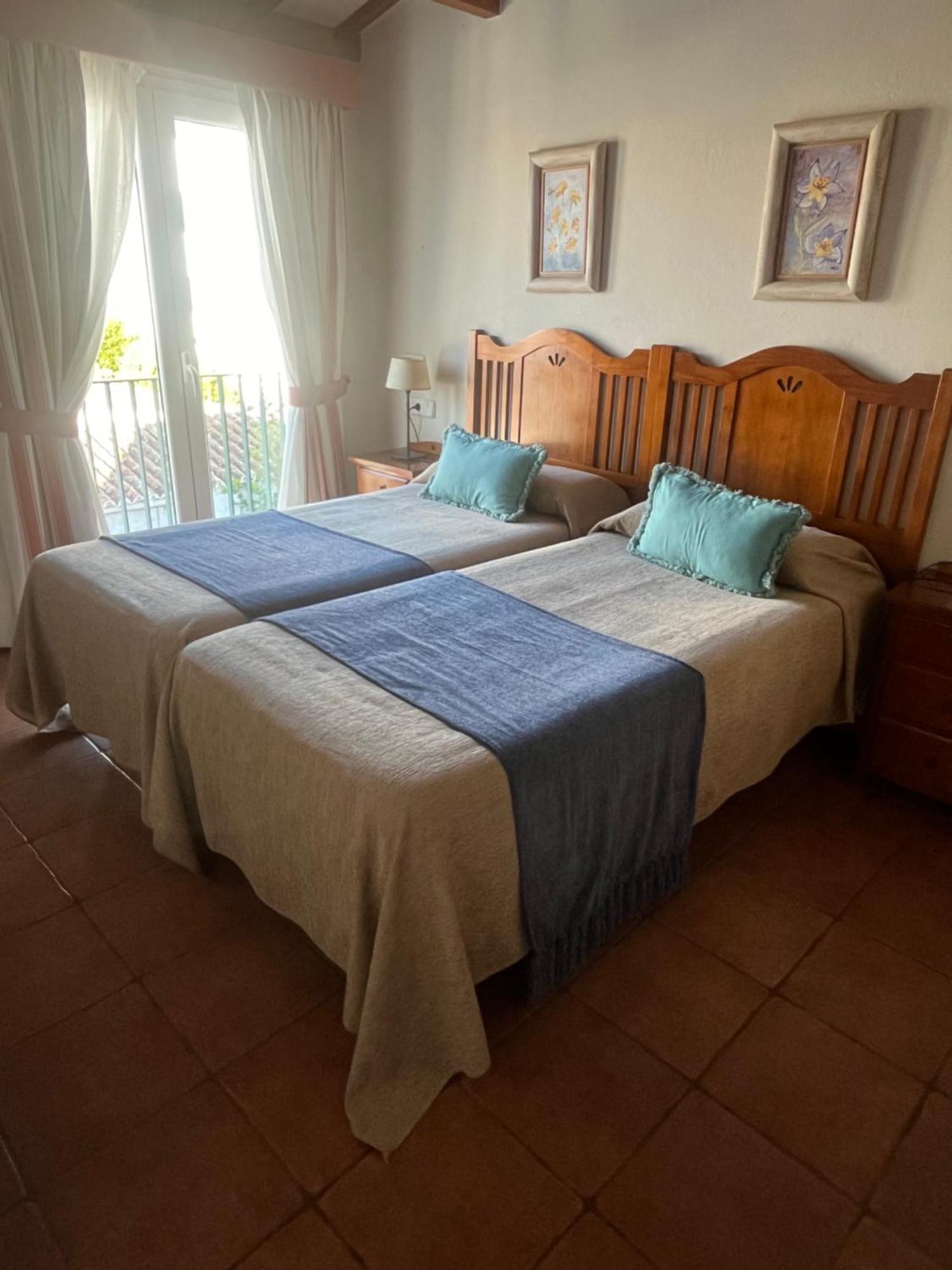 Hotel Es Mercadal 4*