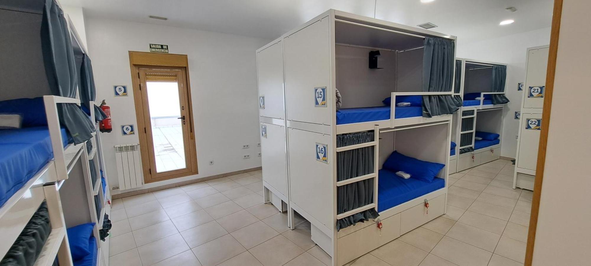 Hostal Albas Exclusivo Peregrinos *