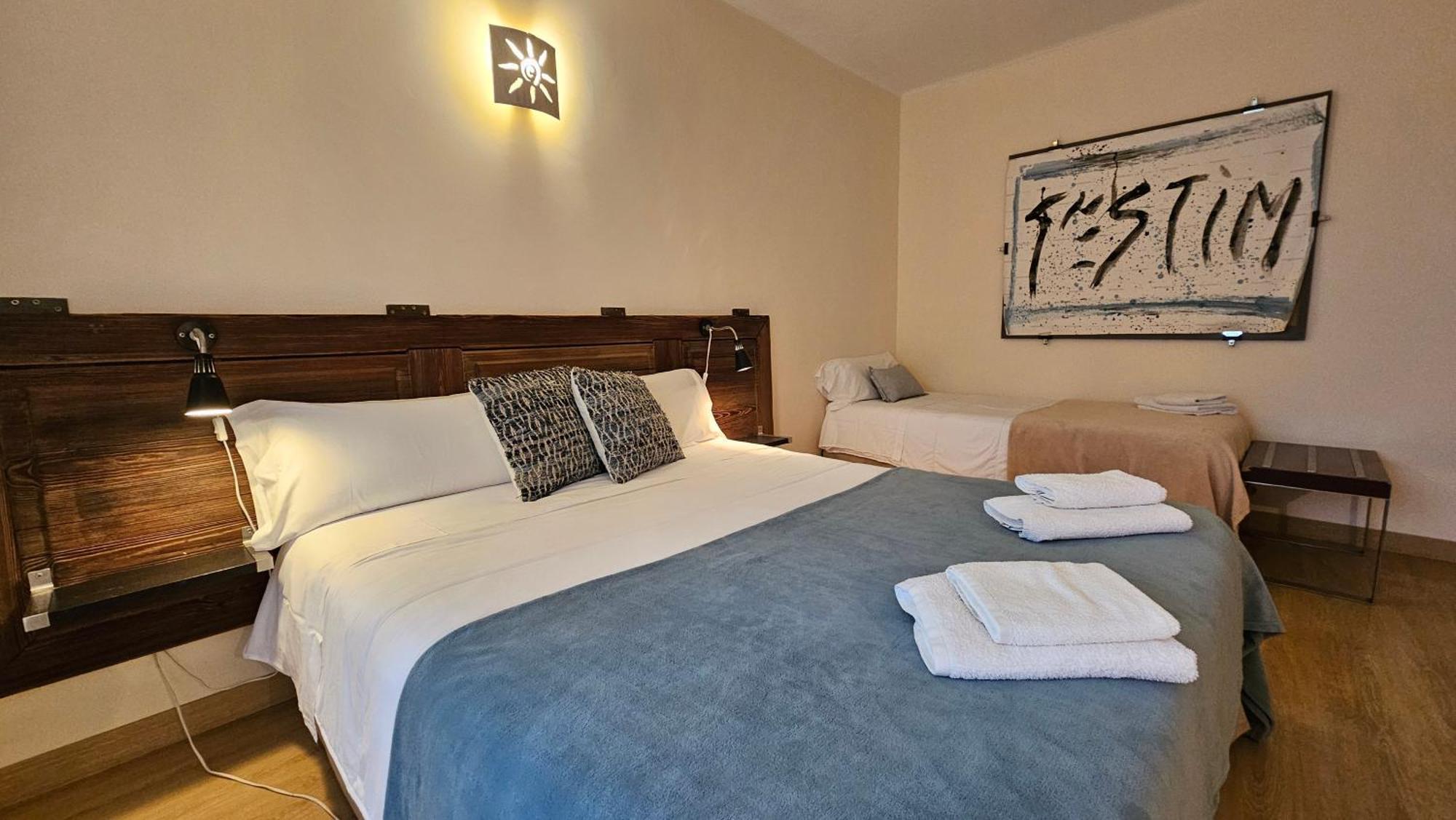 Asís De Marratxinet Hotel