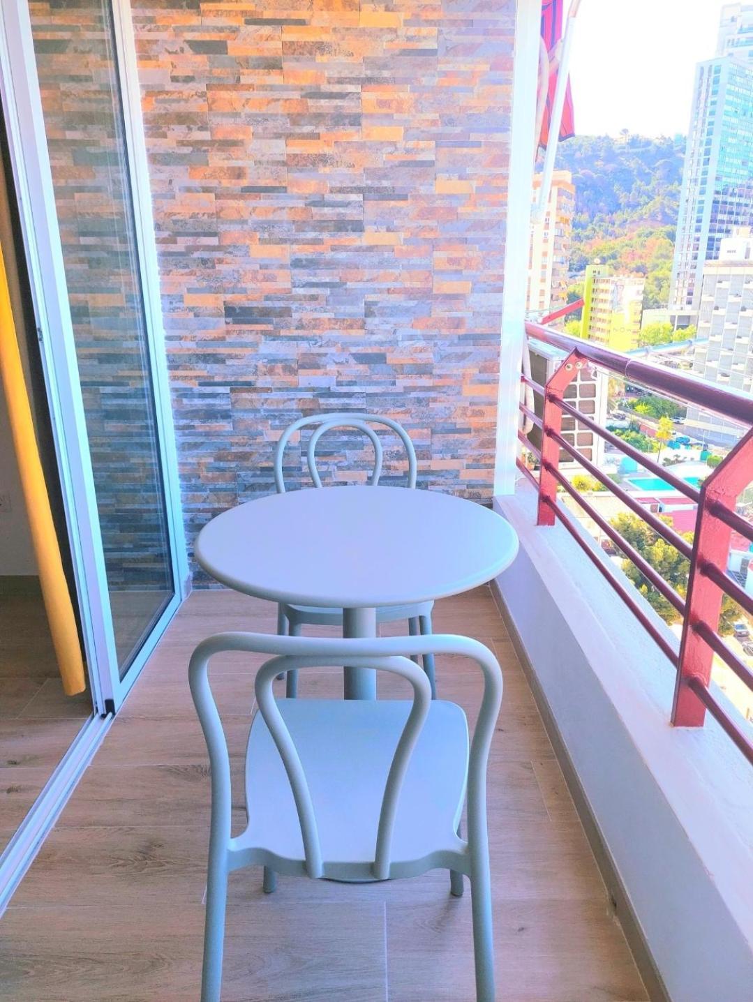 Apartment Piscis Of The Sea Benidorm