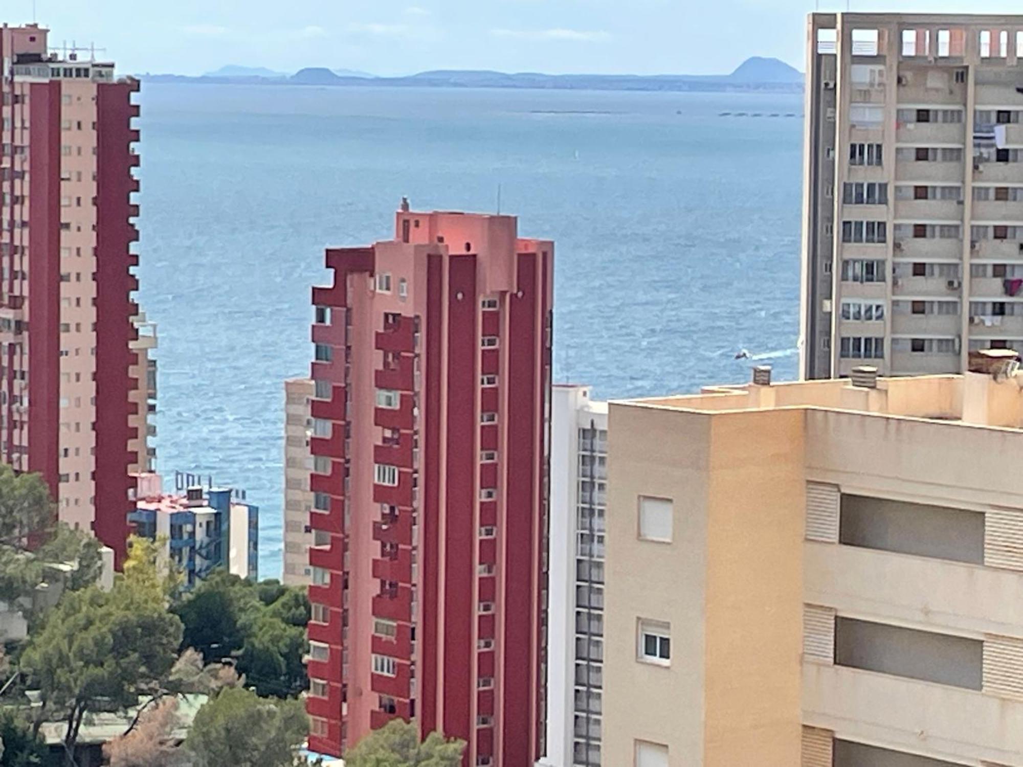 Con Vistas Y Bien Ubicado Renovado *