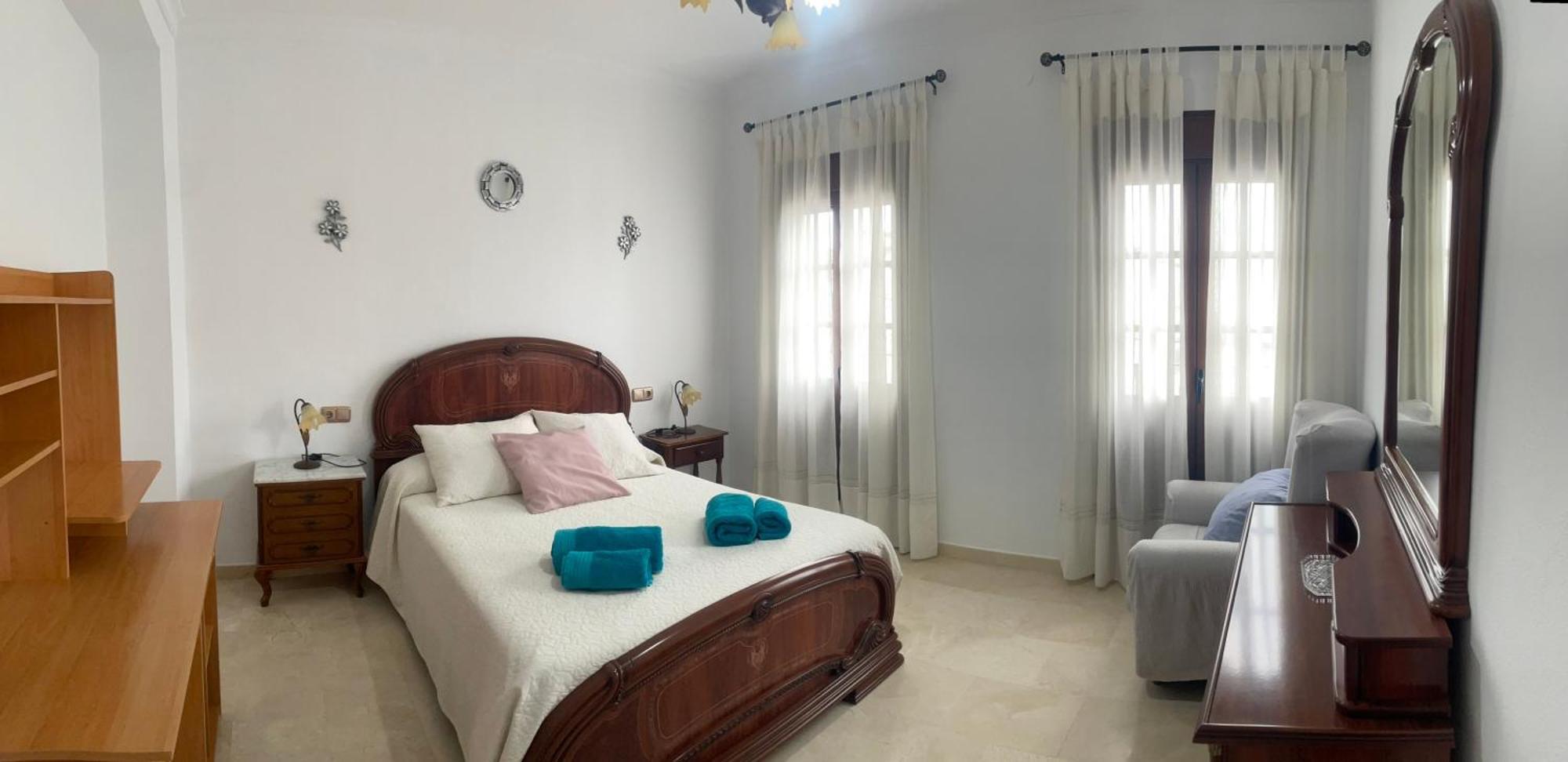 Casa Luna Toro Algodonales