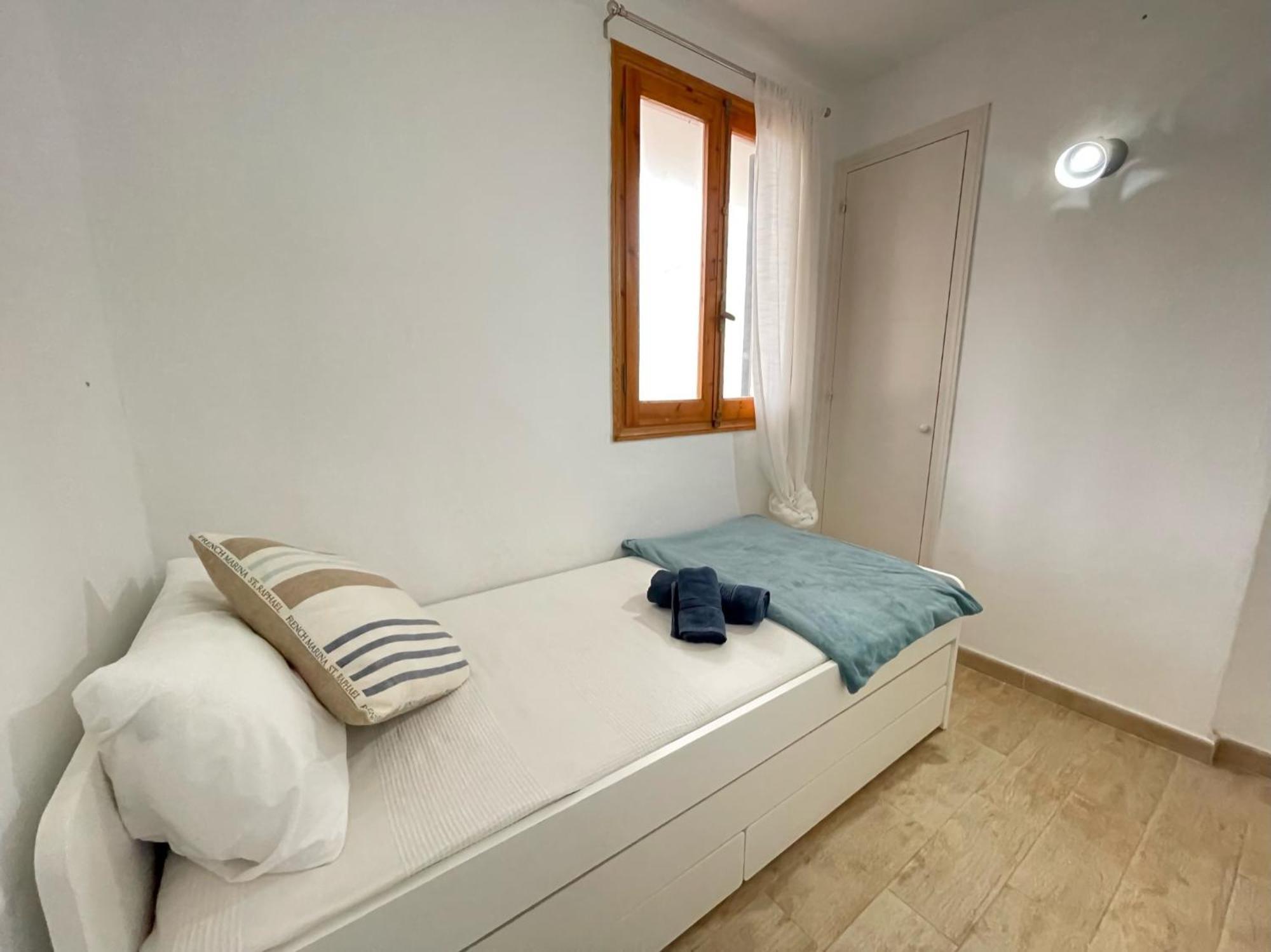 Apartment Tramontana Apto En Planta Baja Con Piscina