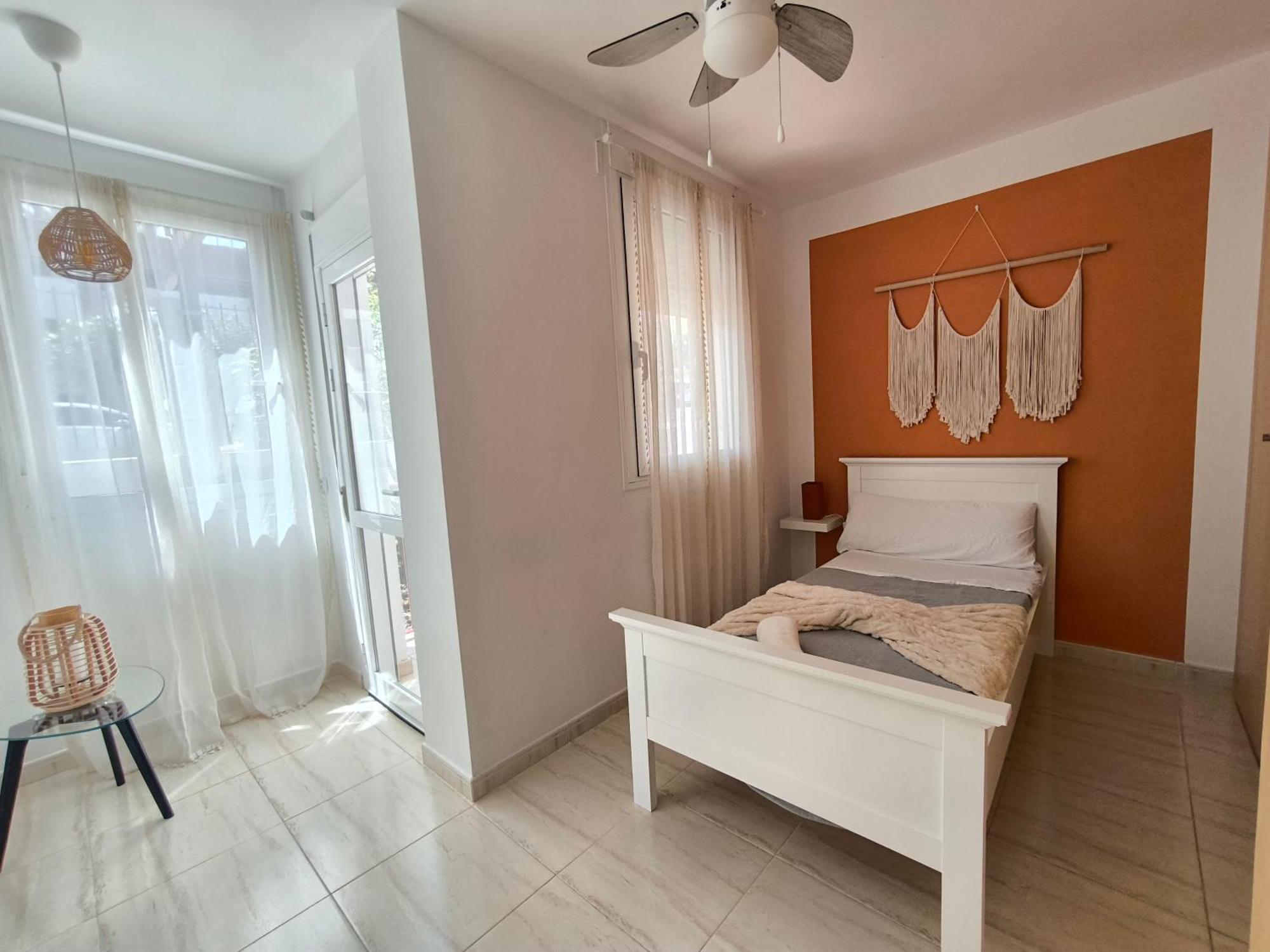 Rentenerife Magec Swing & Sun Amarilla Golf Apartment *