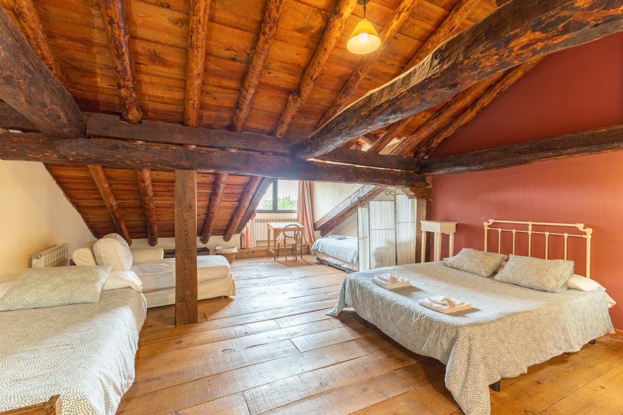 La Casona Y Casitas De Tabladillo Holiday home