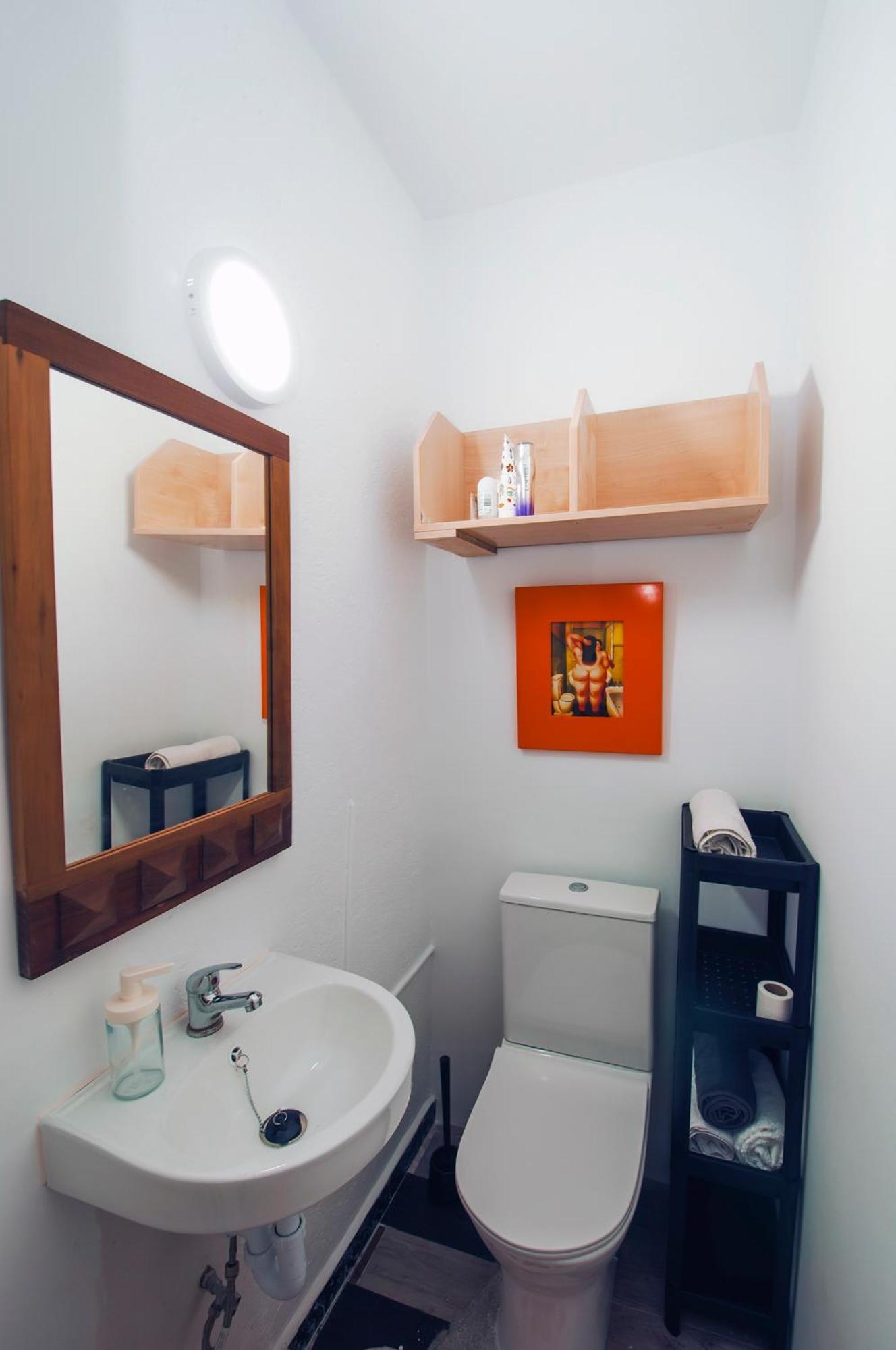 At San Cristobal A 5 Minutos De Puerta Purchena, Wifi Gratis! *