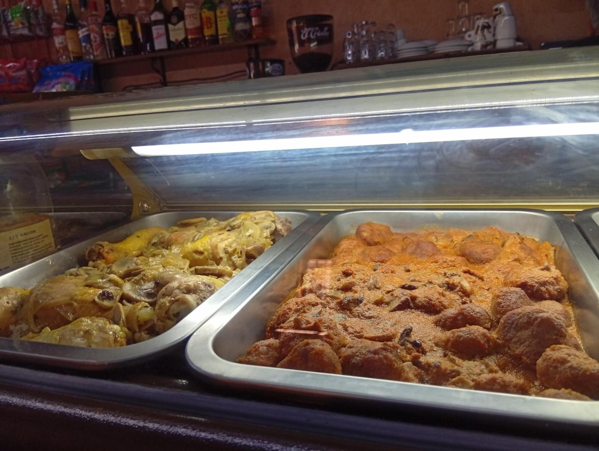 Hotel Quinones Fuentes Calientes