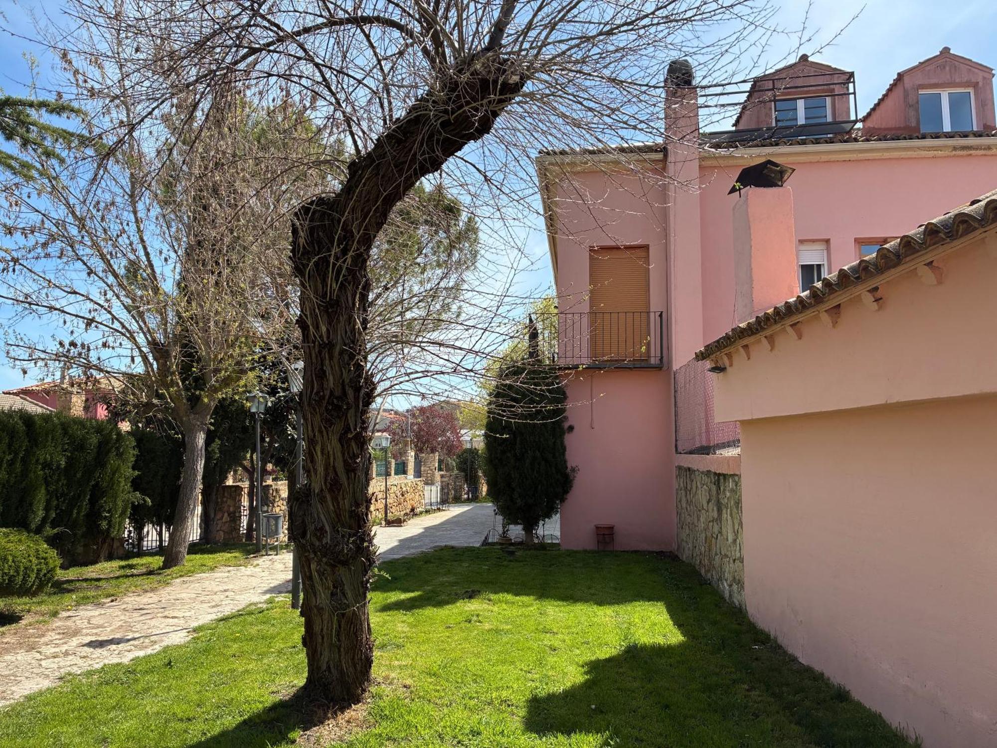 Hotel Nuevo Rasil *