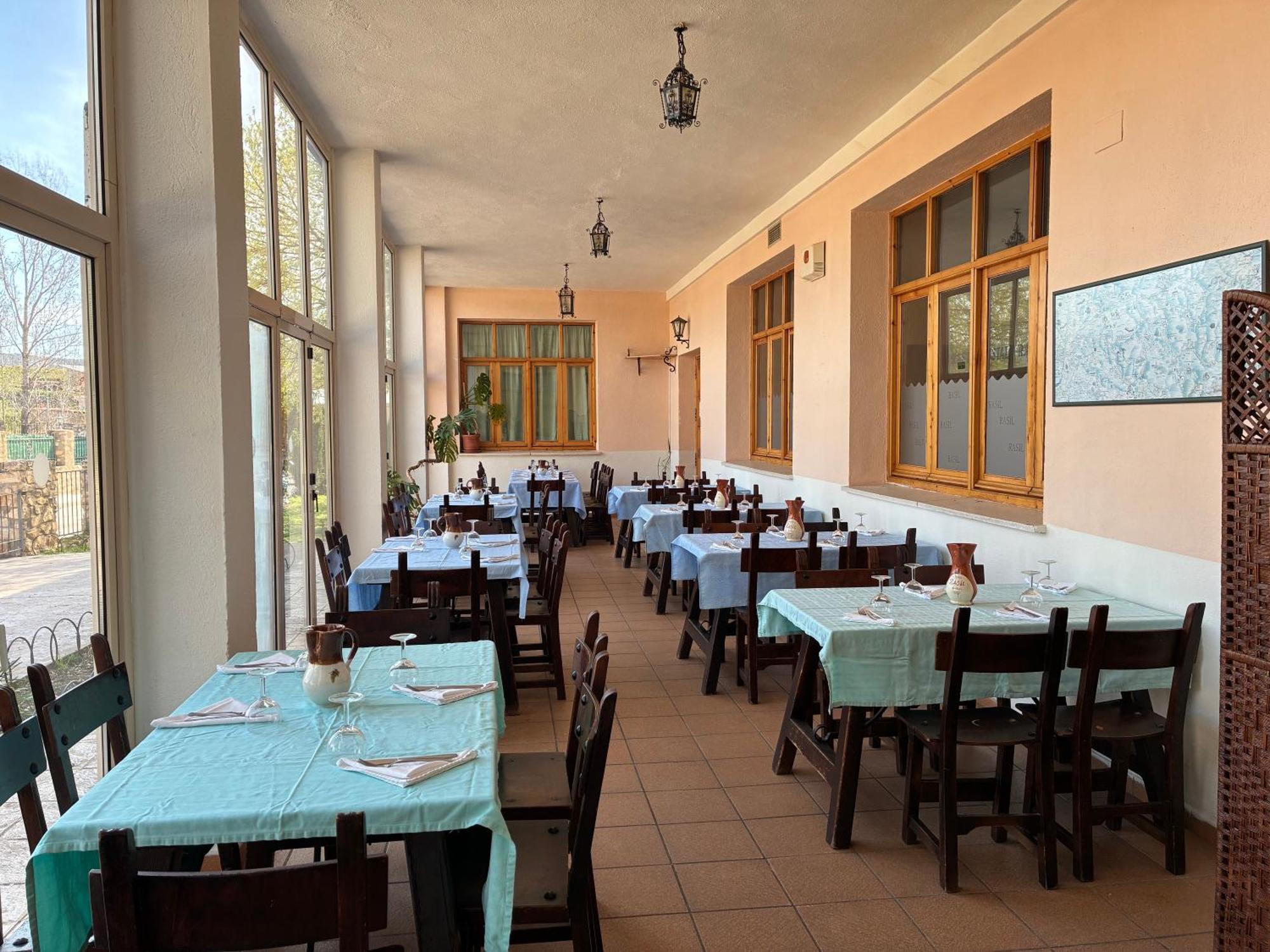 Hotel Nuevo Rasil *