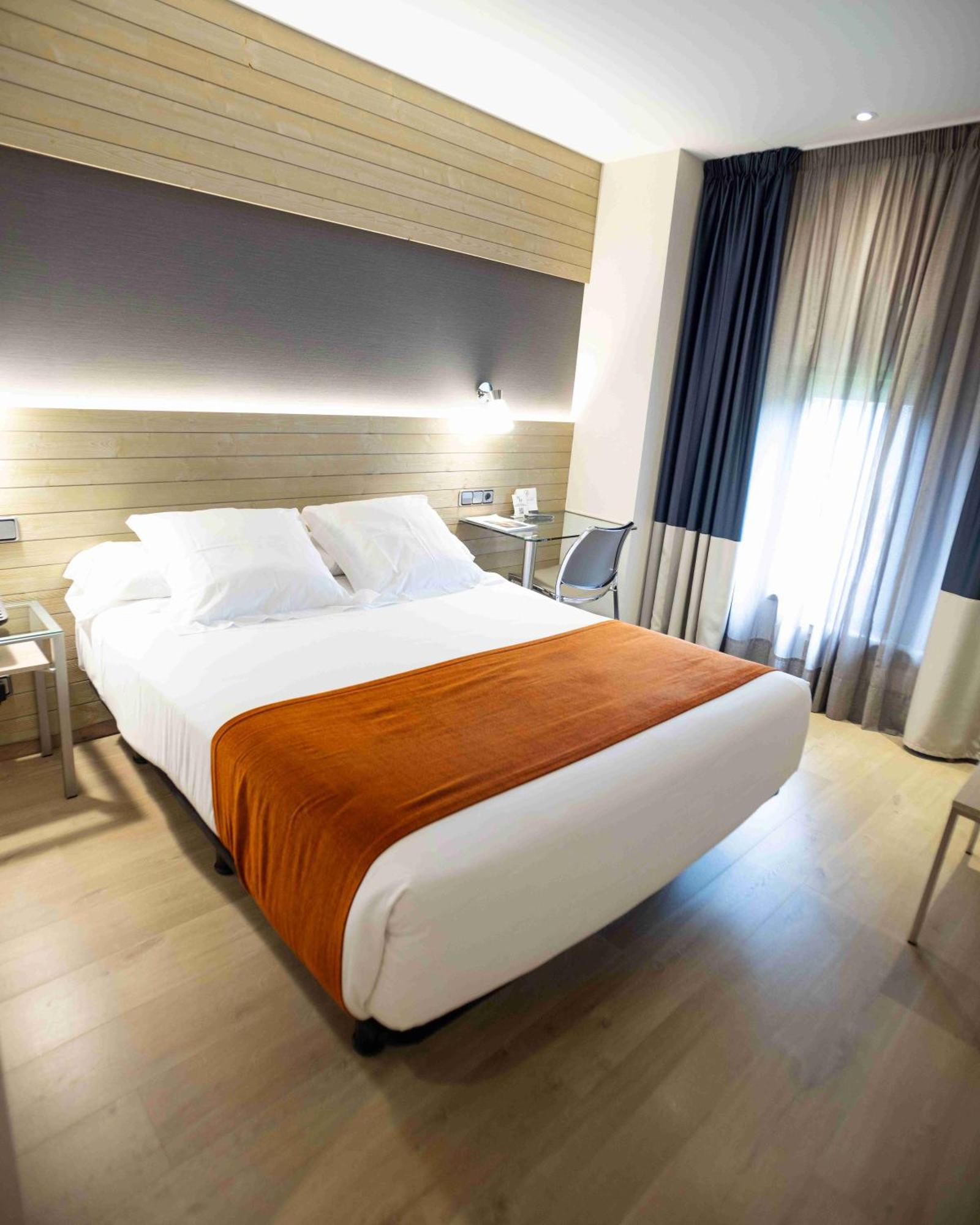 Avenida 3* A Coruña