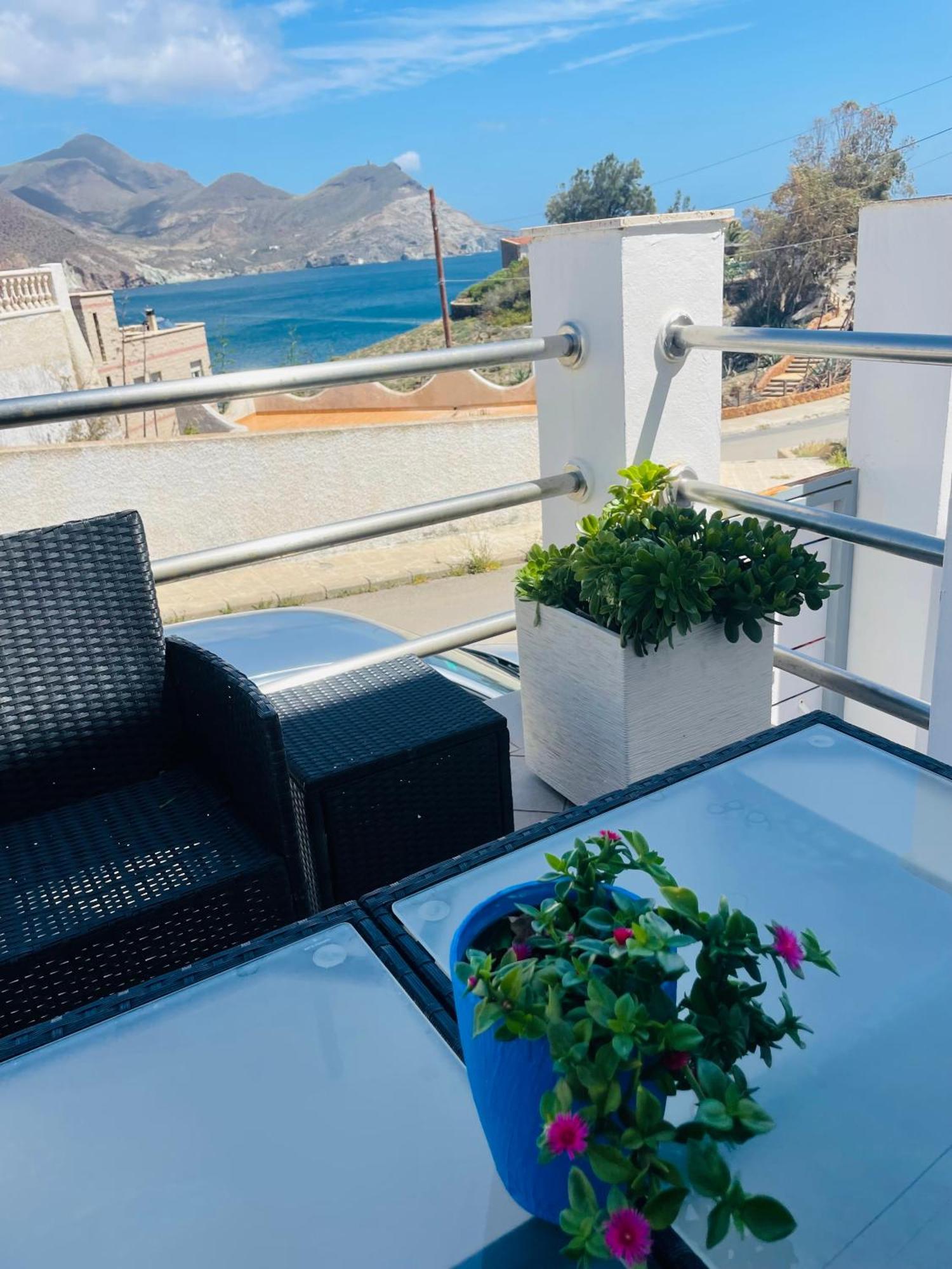 Dulcemar Frente Al Mar Con Zona San Jose (Almeria)