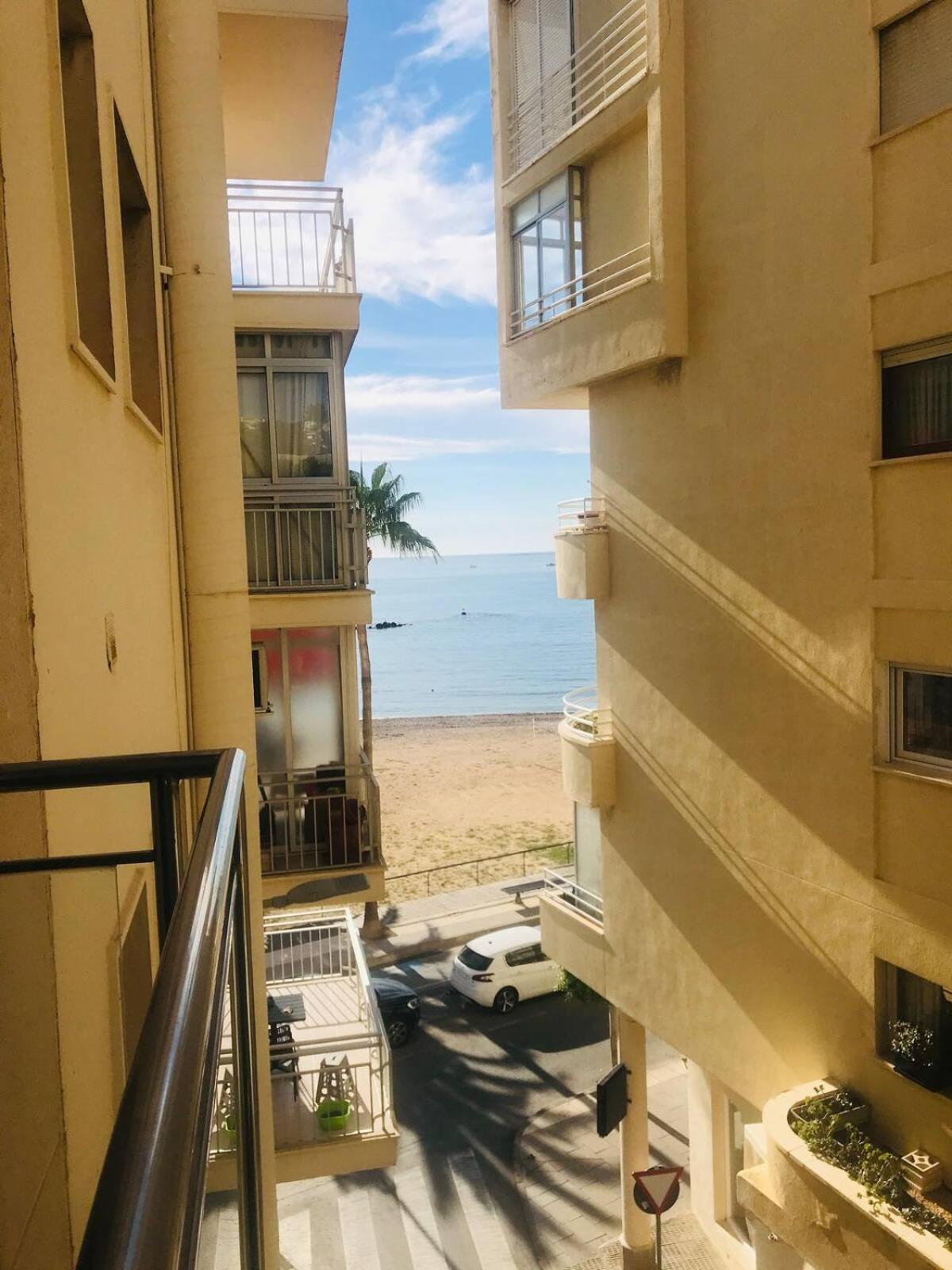 50 Meters To Beach! Ac - Wifi -near Center Altea