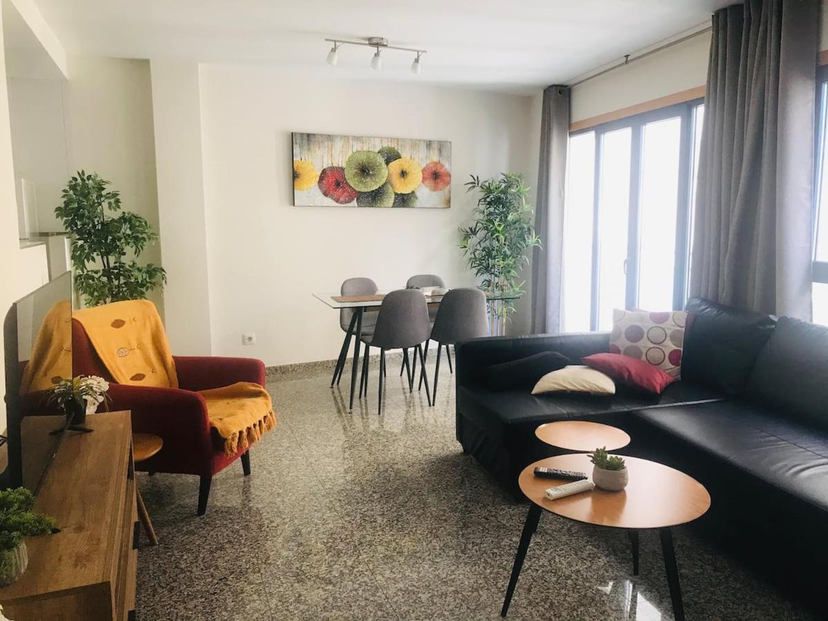 50 Meters To Beach! Ac - Wifi -near Center Apartment *