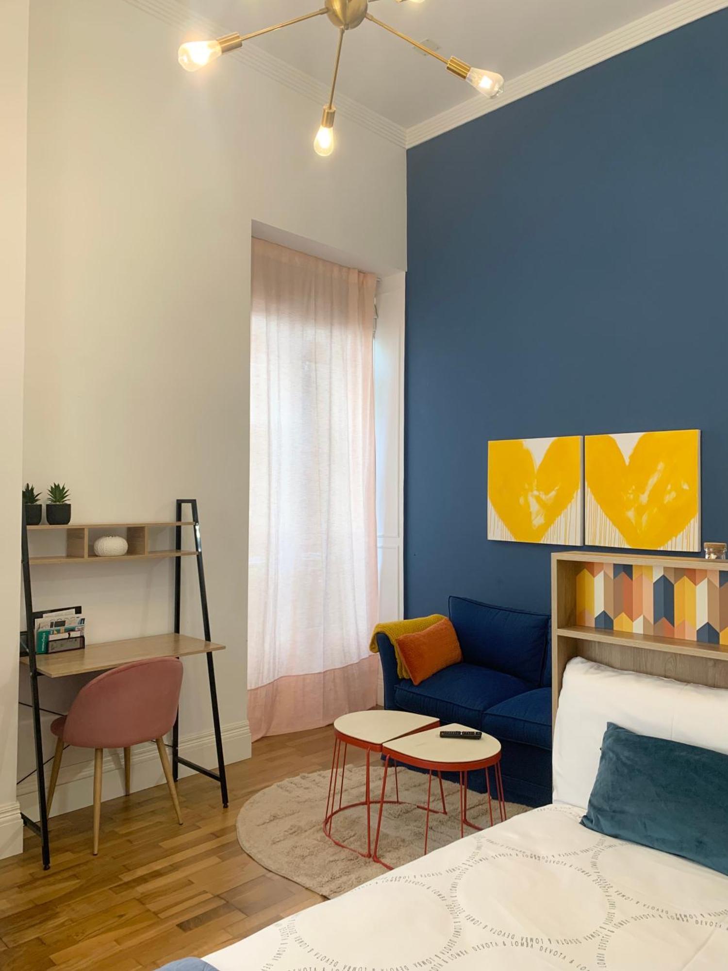 Labarta Estudio En Puerta Del Sol Con Parking Vigo