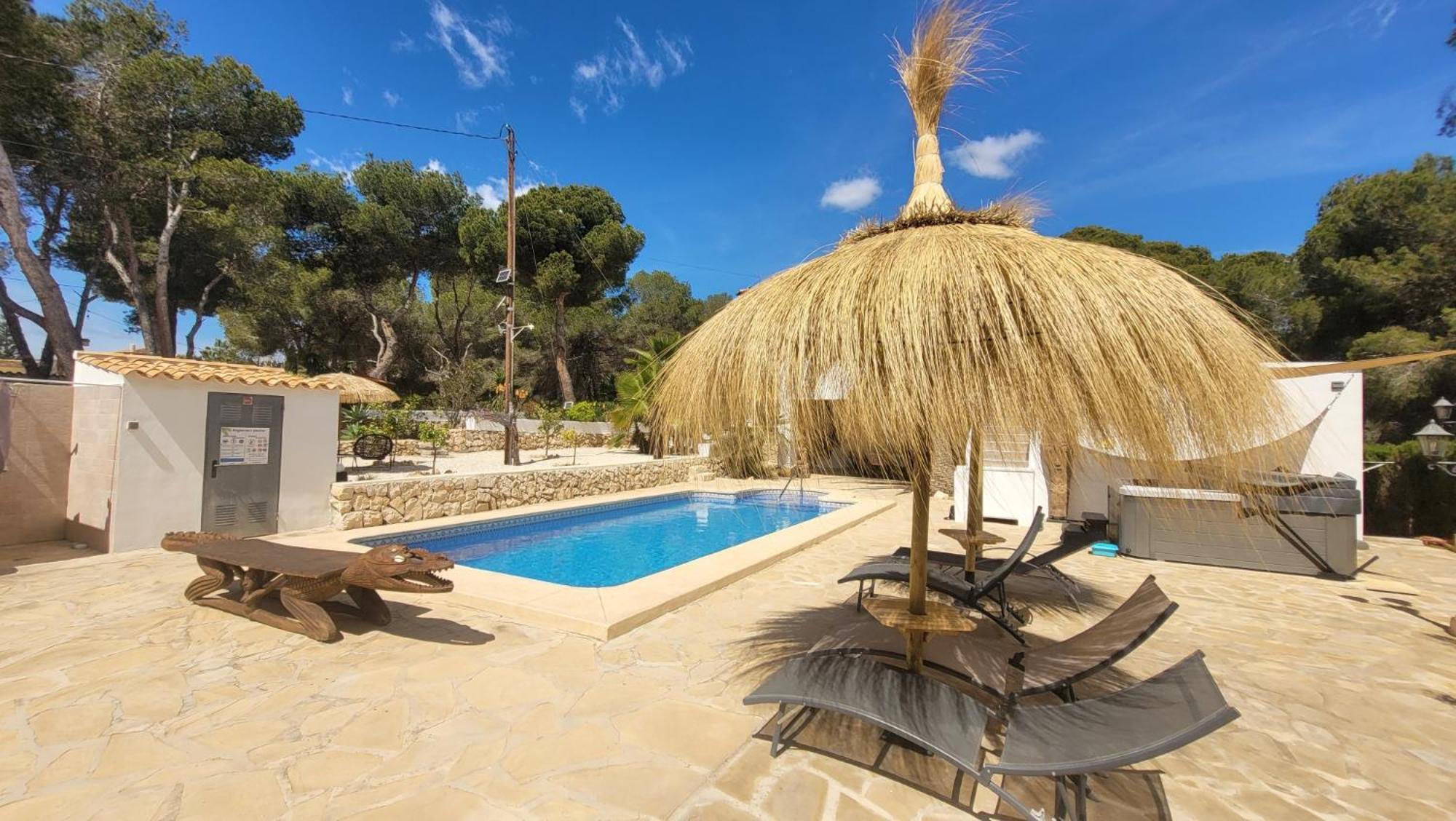 Casa Caledonia - Dans Avec Jardin Arbore Et Piscine A 500 M De La Apartment *