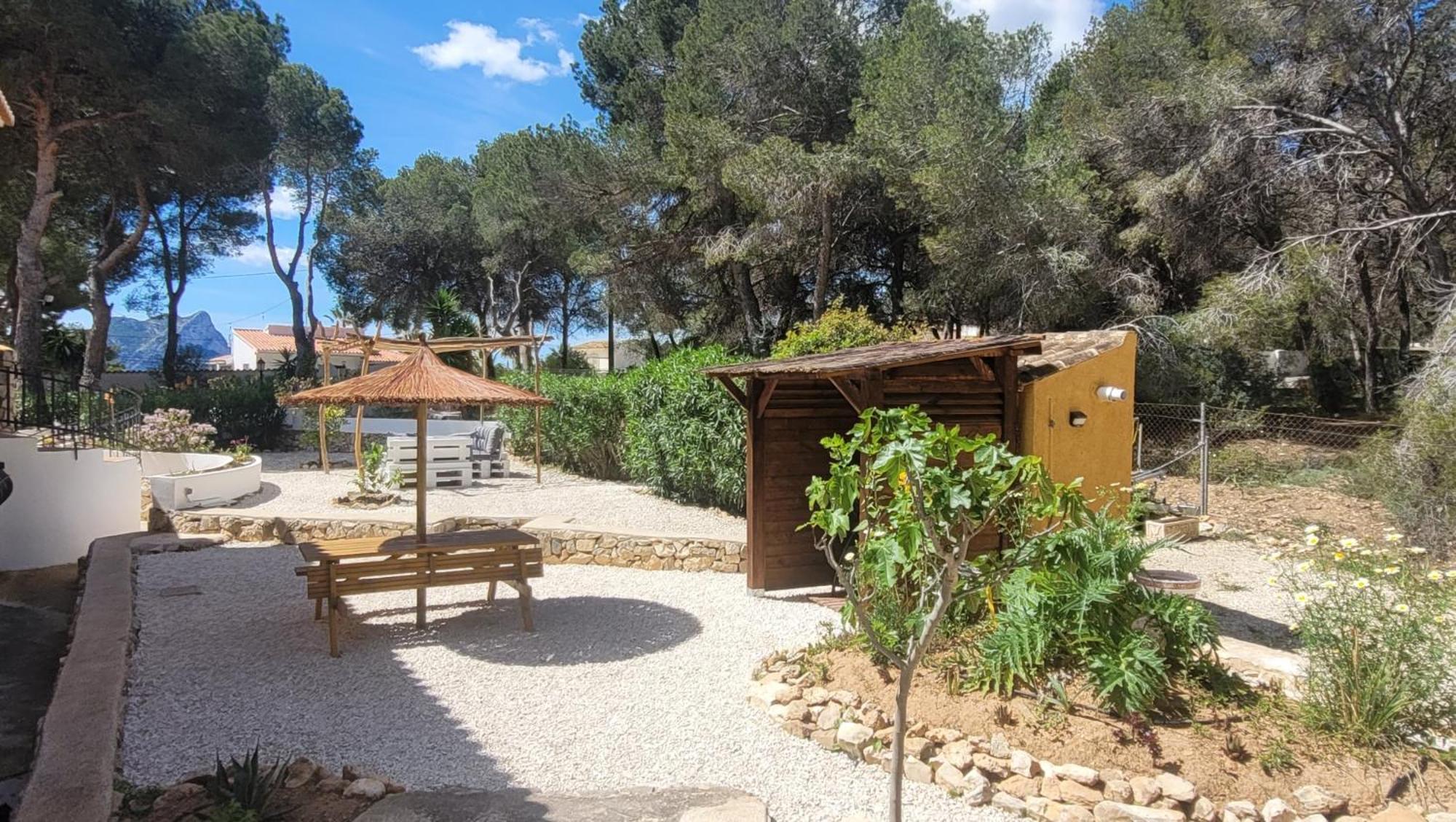 Casa Caledonia - Dans Avec Jardin Arbore Et Piscine A 500 M De La * Benissa