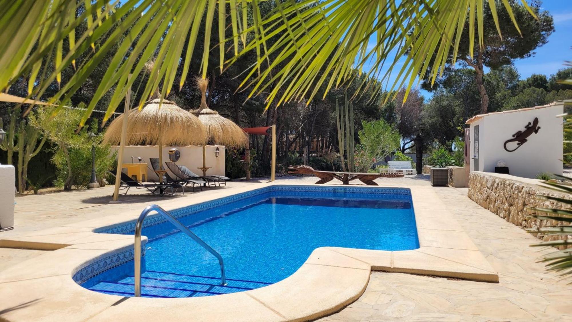 Casa Caledonia - Dans Avec Jardin Arbore Et Piscine A 500 M De La Apartment *