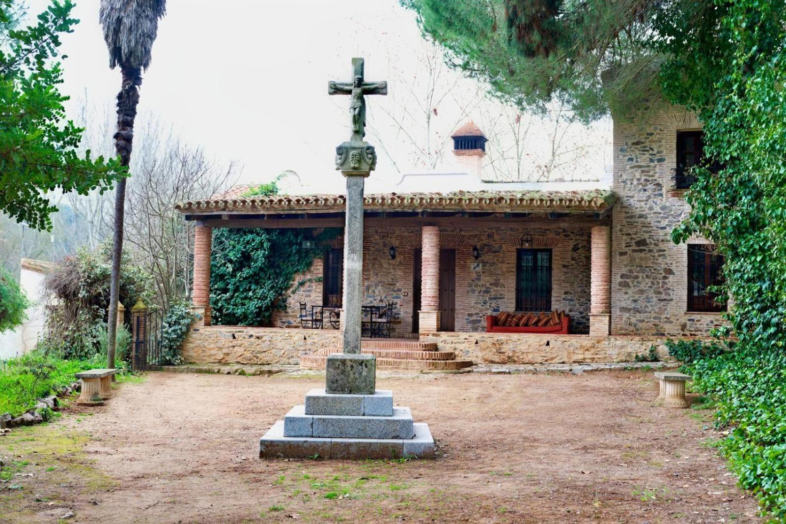 Paraiso Del Hueznar Holiday home *