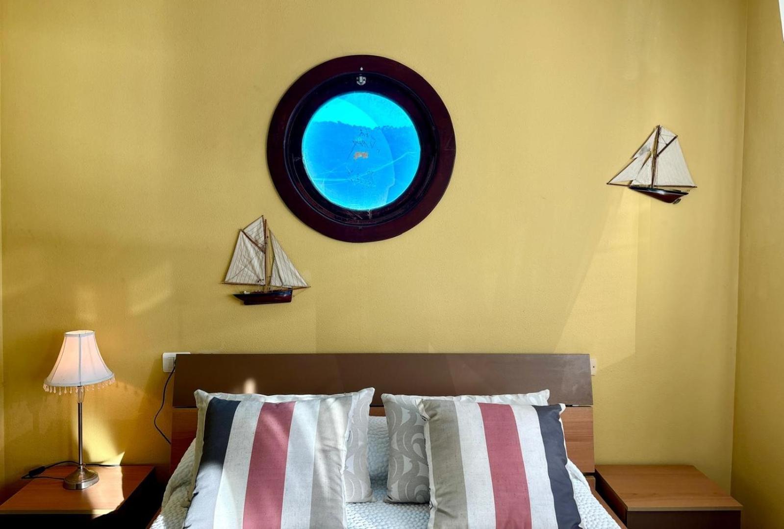 Holibai Albatros, Duplex Al Ladito Del Mar, Baiona *