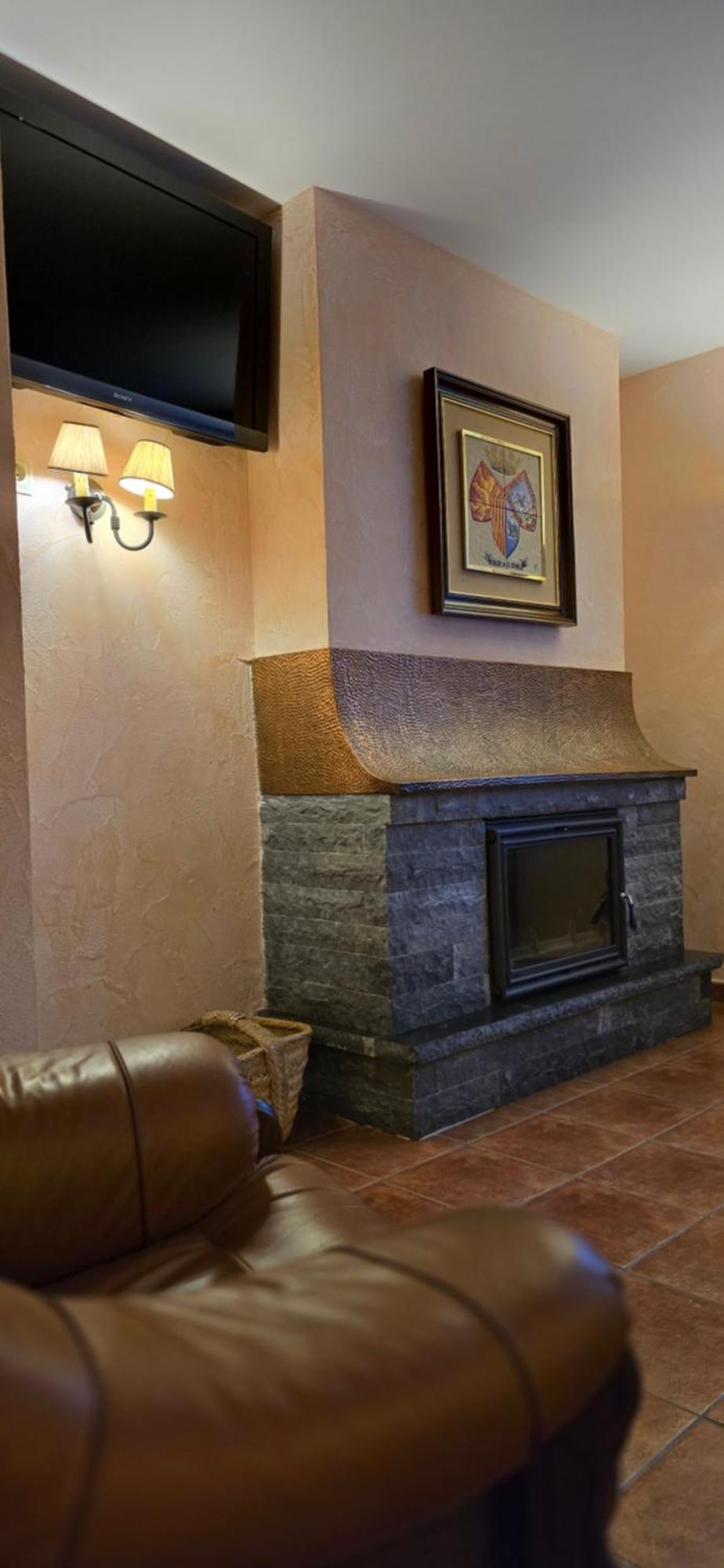 Russell Hotel&apartments Torla