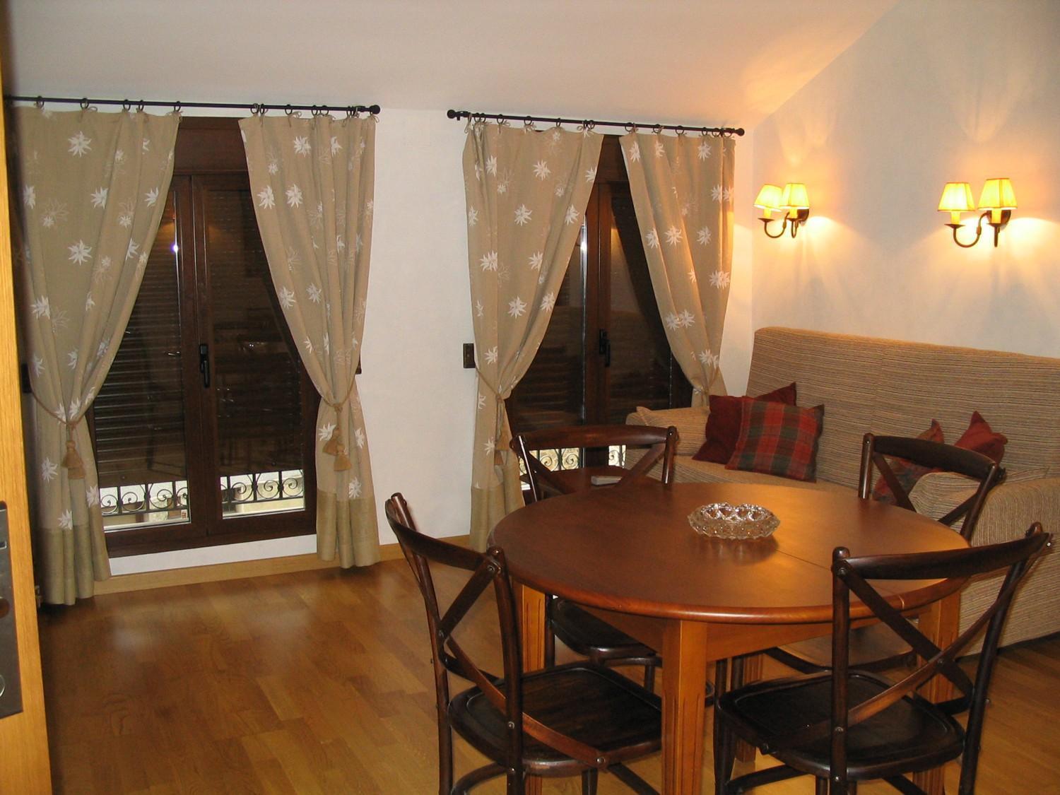 Russell Hotel&apartments * Torla