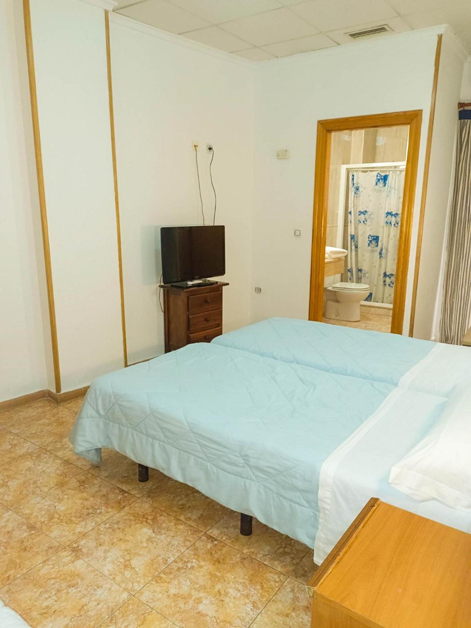 Gran Via Levante Guest house