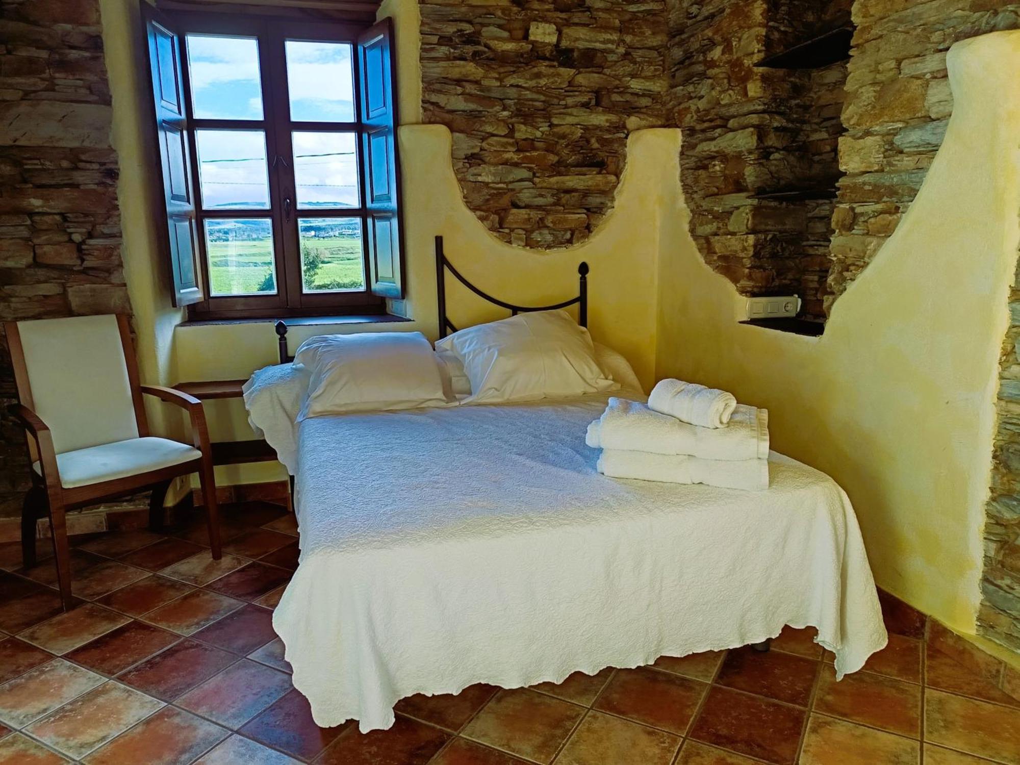 Hotel Y Penarronda Playa Castropol
