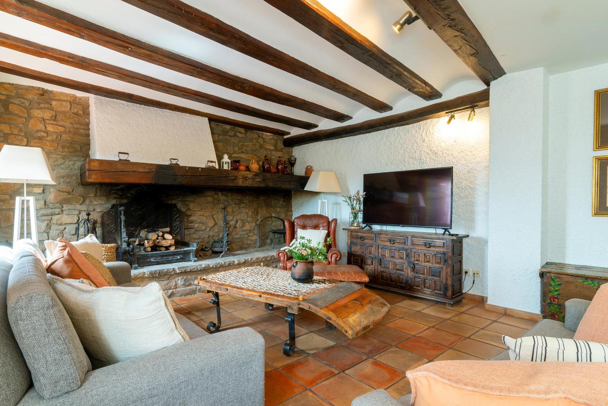 Casa Joan De *