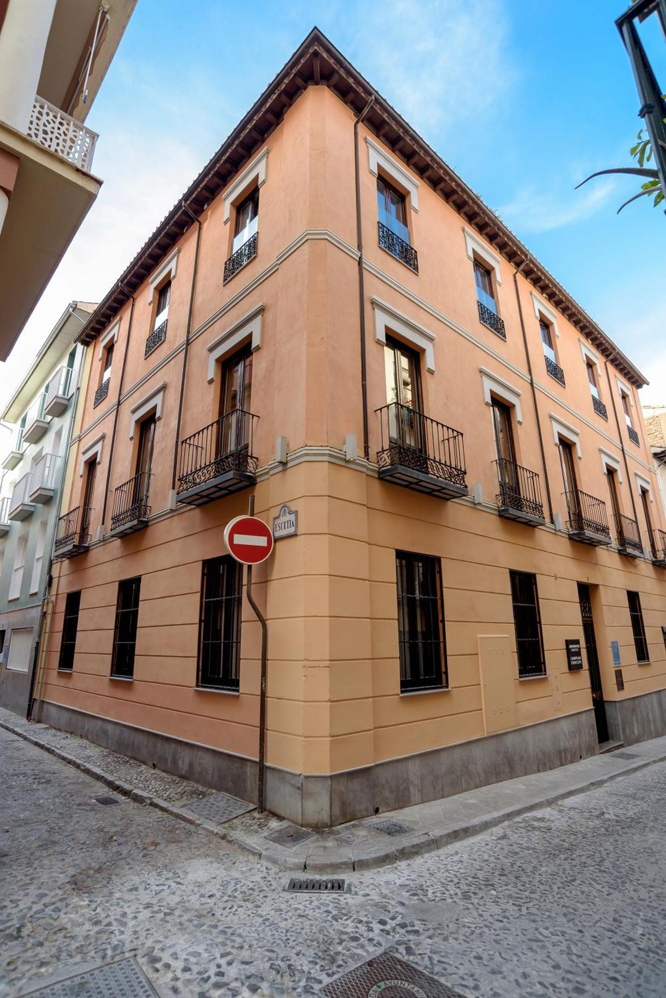 Campo Del * Granada