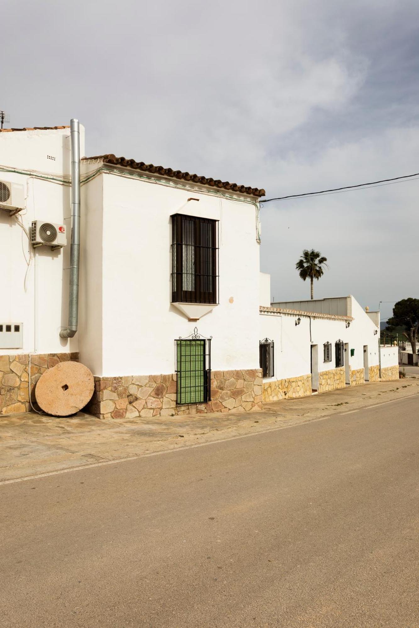 Molino De Lucero, Apartment Teba