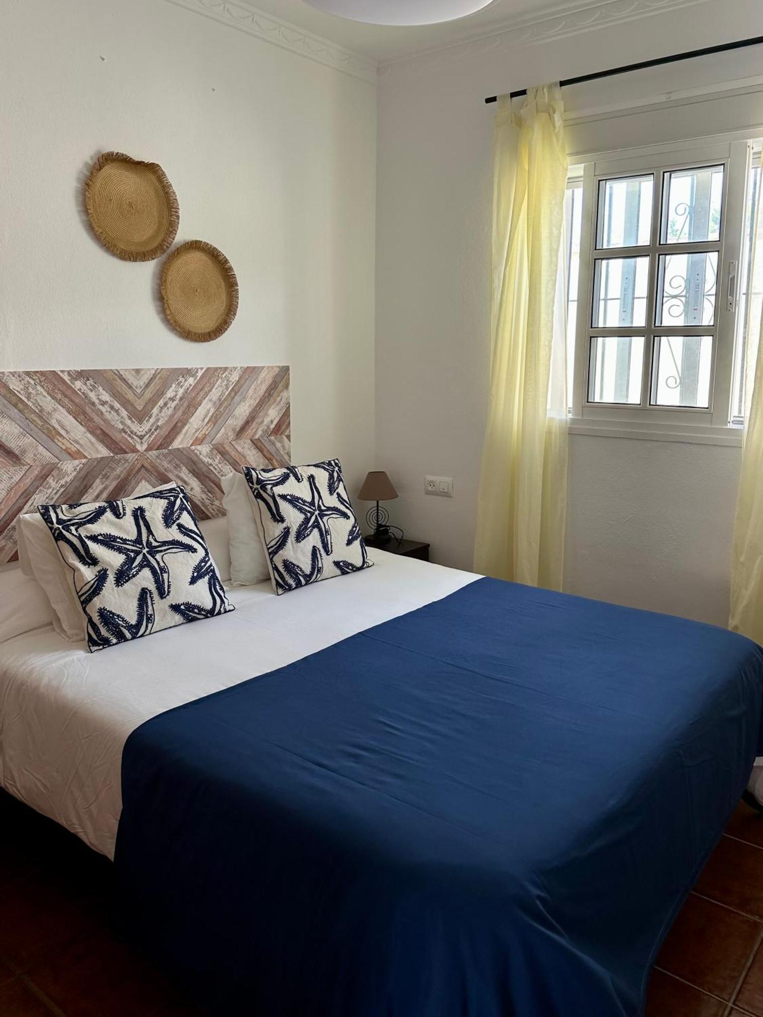 Carmencita Hostal Bolonia