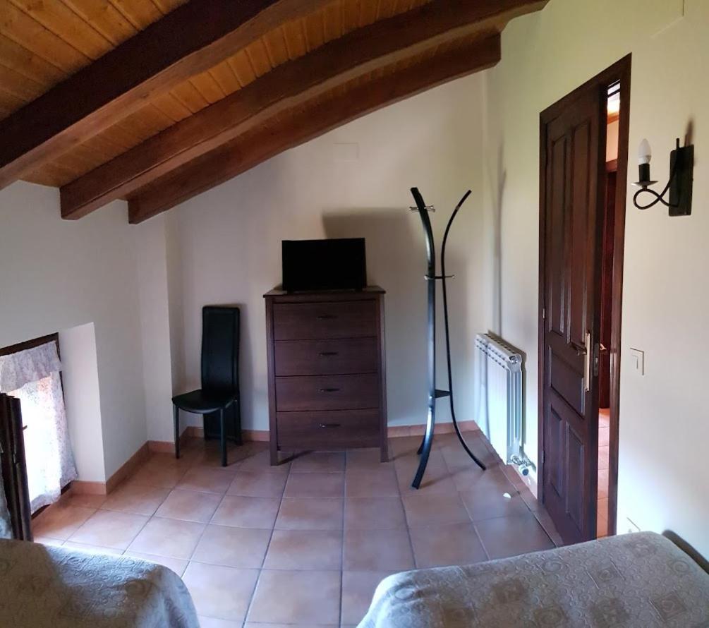 Casa Cavero Almazorre